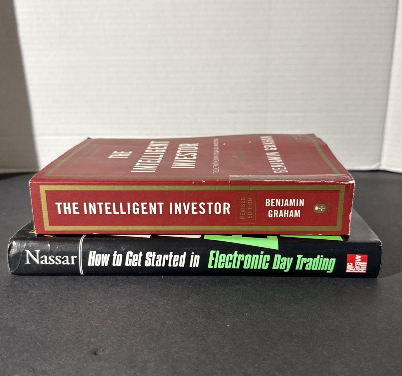 2 Investment Books : How Started Electronic Day Trading & Intelligent Investor