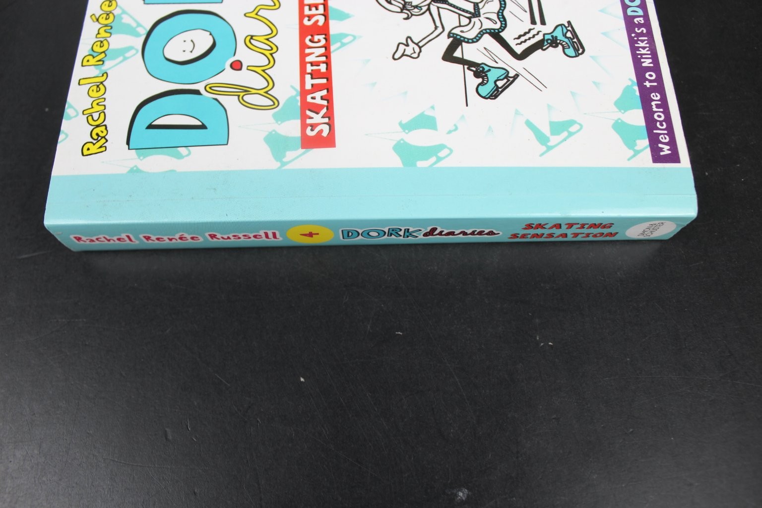 Dork Diaries Skating Sensation #4 Rachel Renee Russell 2015 Illustrated ~VG