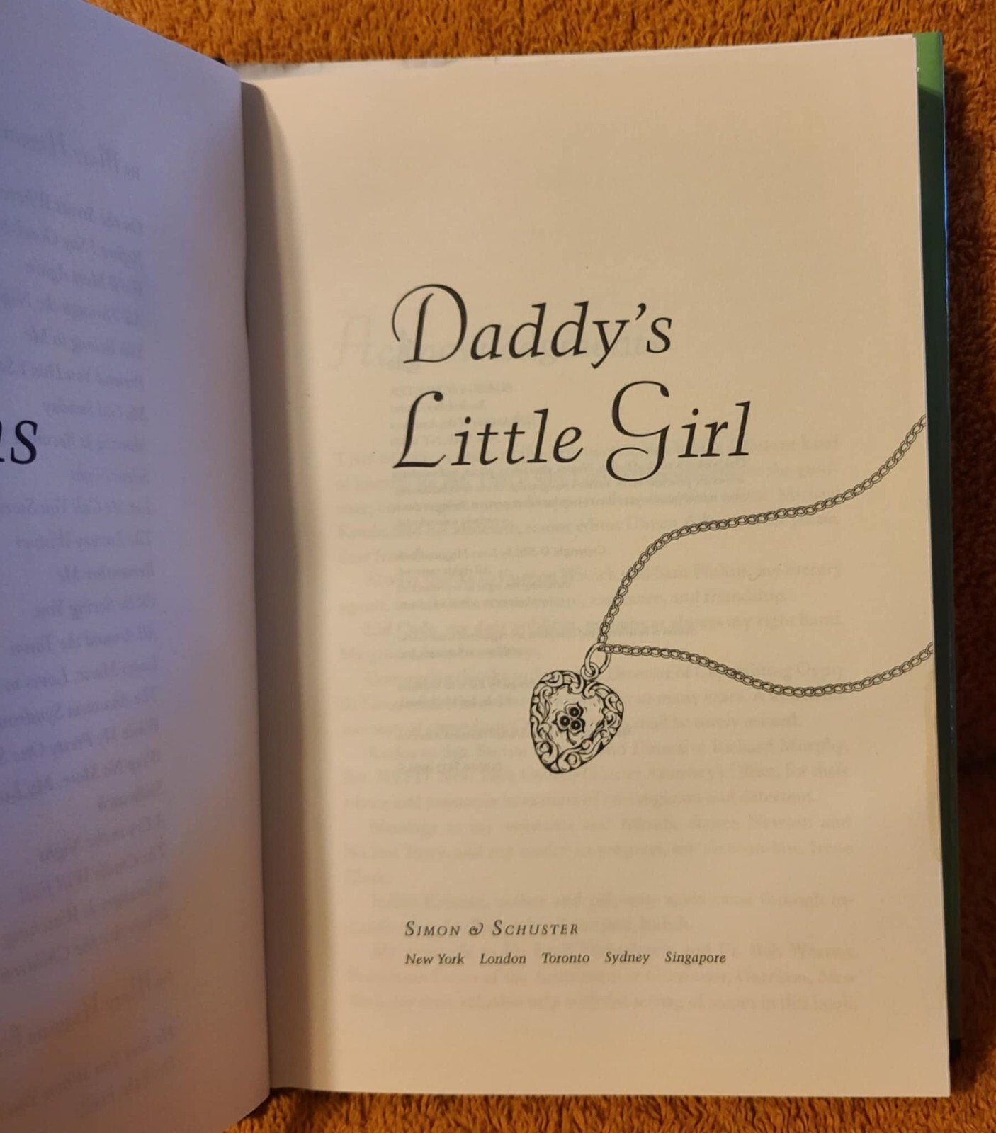 Mary Higgins Clark Lot Of 2 Books Daddy’s Little Girl HC & Piece Of My Heart PB