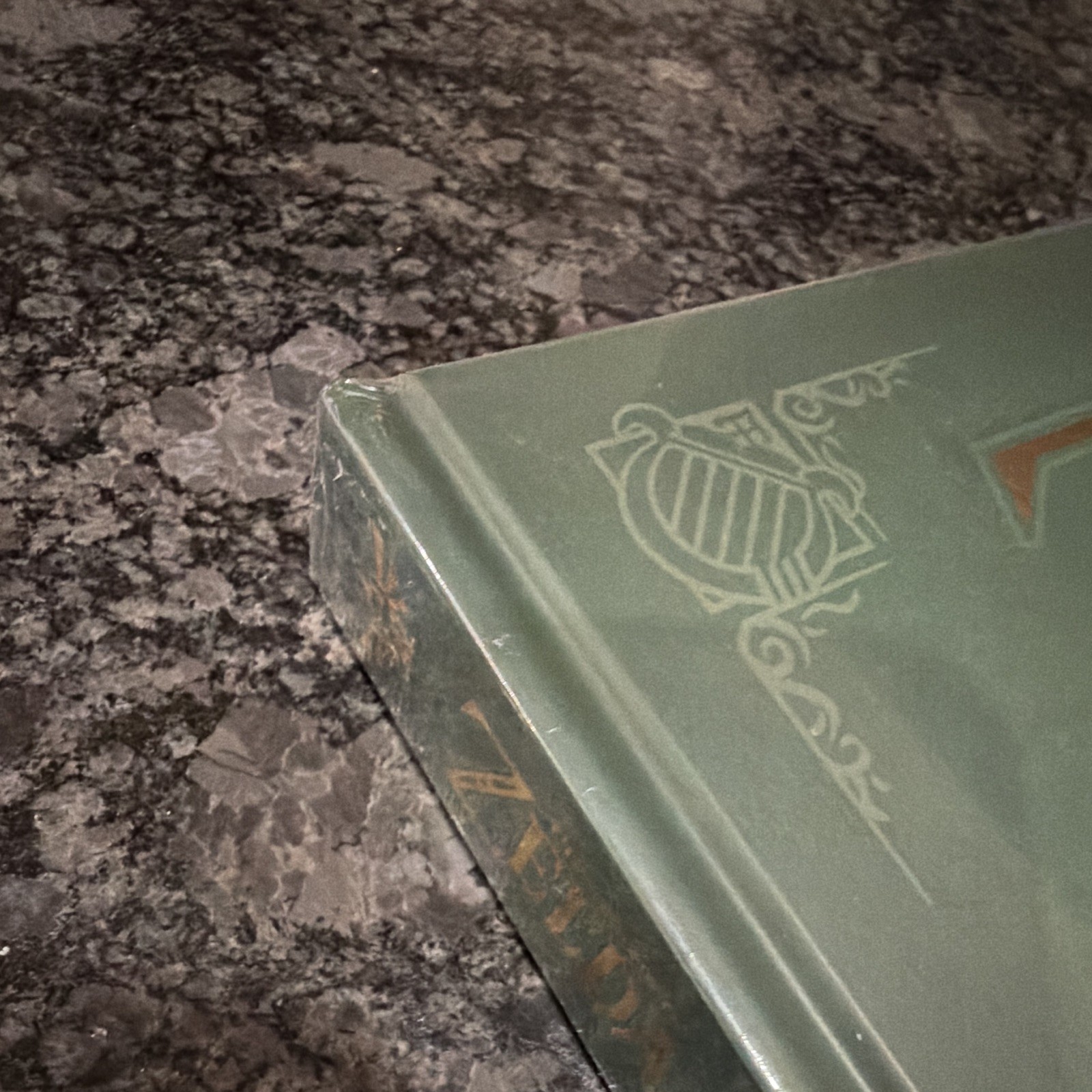 Dark Horse Comics The Legend of Zelda: Hyrule Historia Illustrated HC 2013