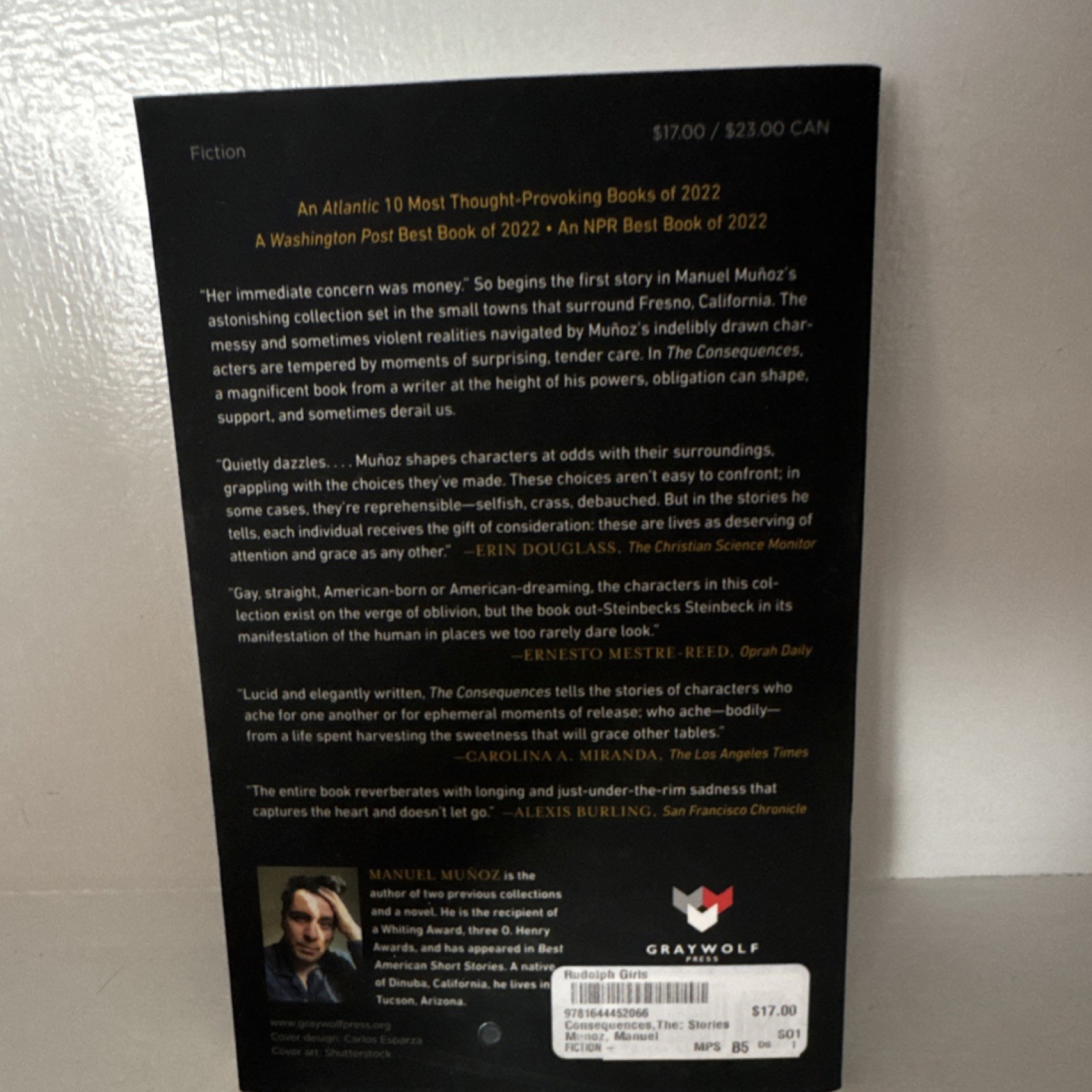 Consequences: Stories by Manuel Muñoz Graywolf Press Fiction Paperback 2022