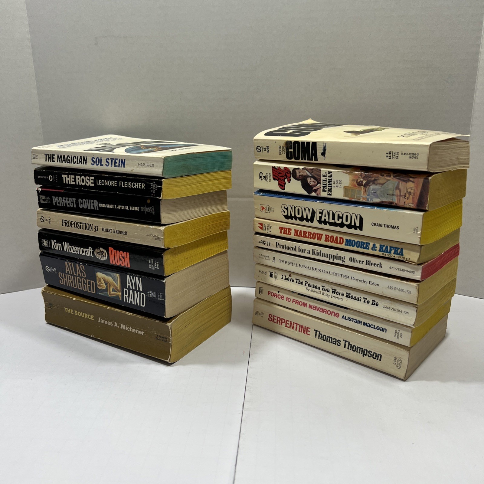 Lot of 16 Mixed Vintage Fiction Mystery Fantasy Crime Books Various Authors PB