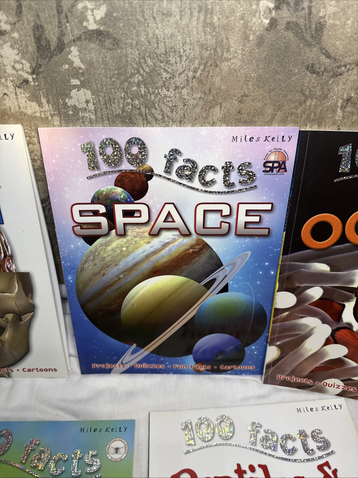 LOT OF 5 100 Facts Large Picture Book Miles Kelly Ages 7-11 Grade 1-5 Homeschool