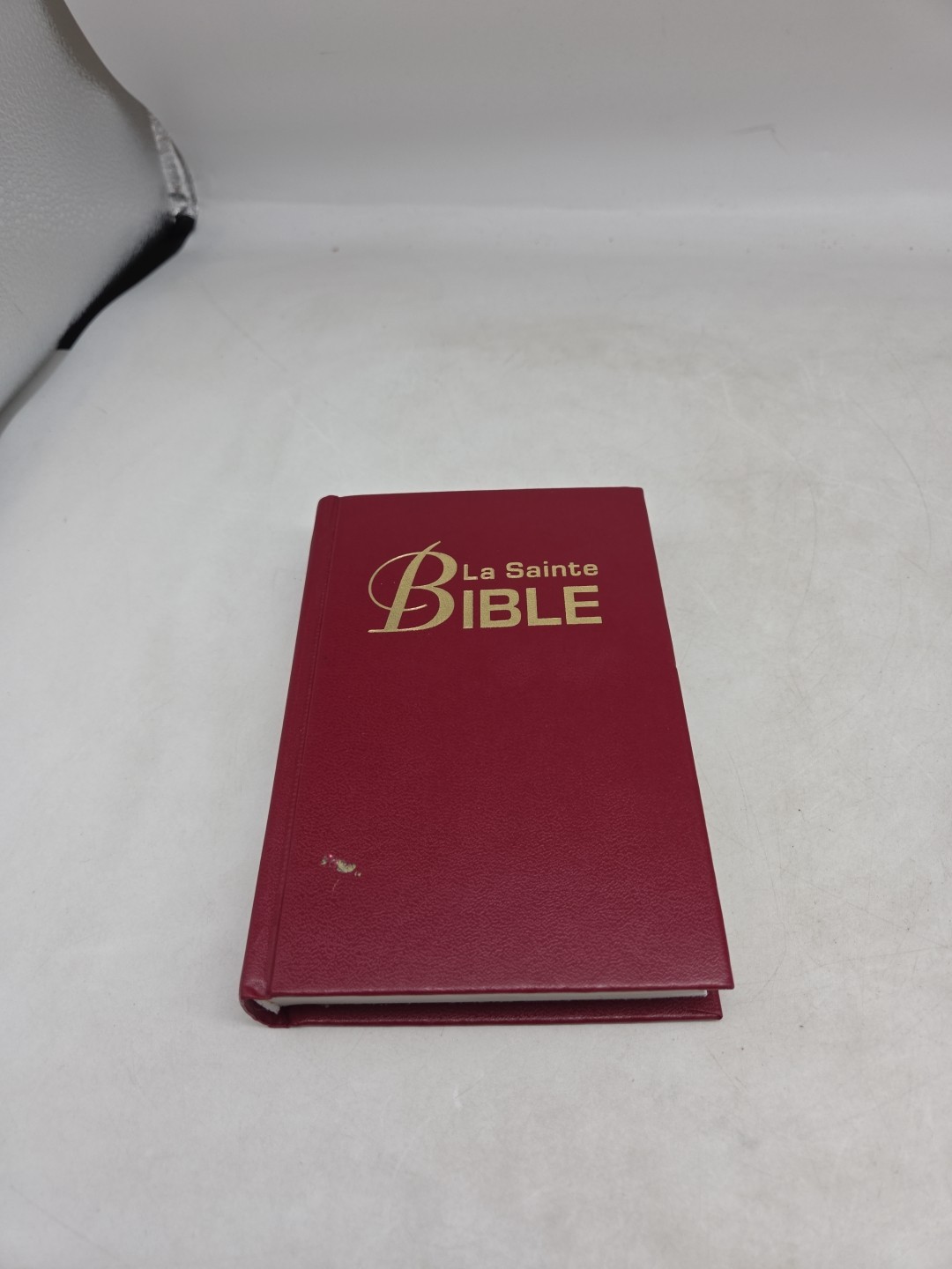 La Sainte Bible, Version Louis Segond 1910 (2018) 1224 Pages, Red, Hardcover