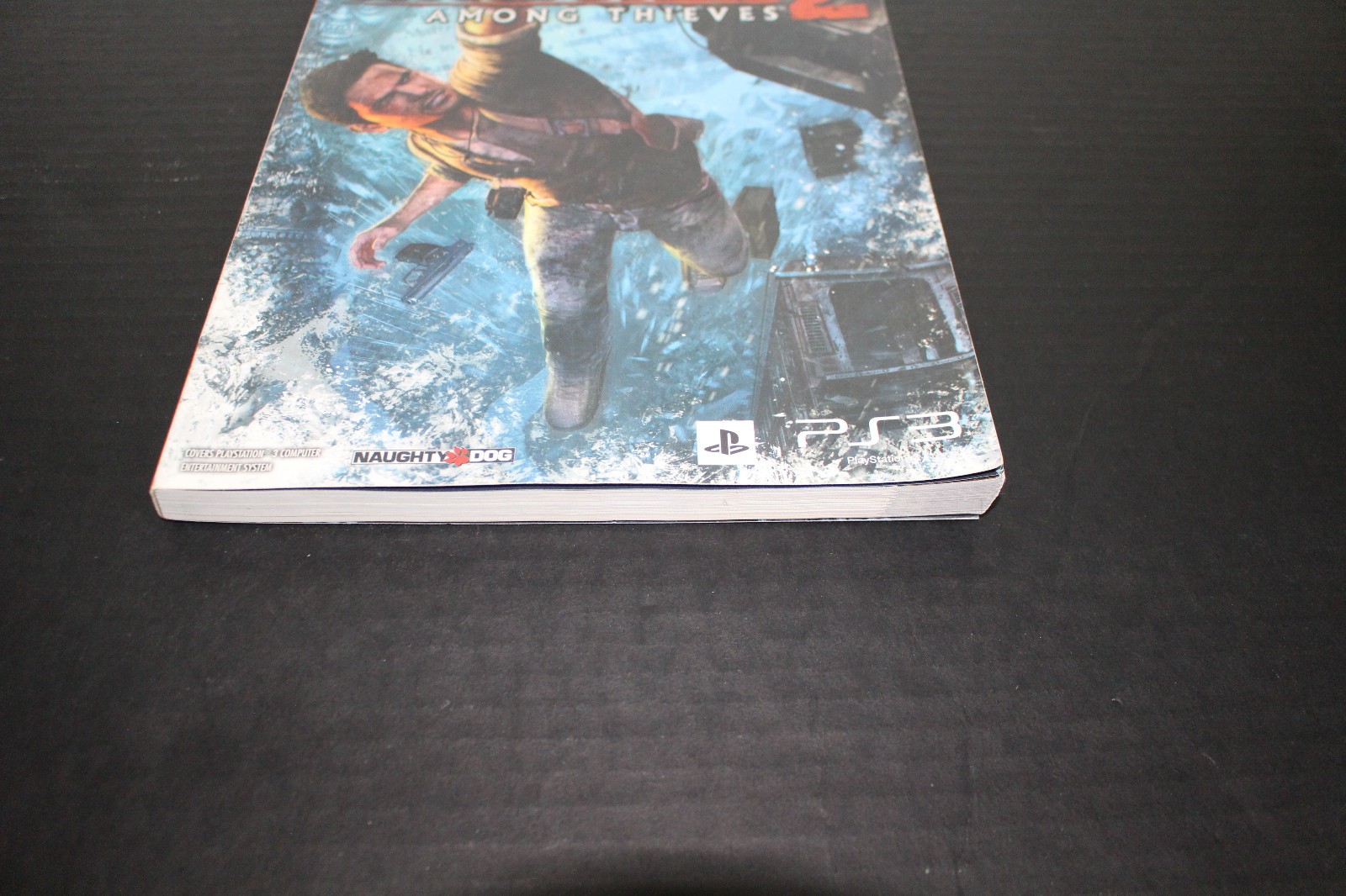 Bradygames Uncharted 2 Among Thieves Strategy Guide Signature Series Awesome !!