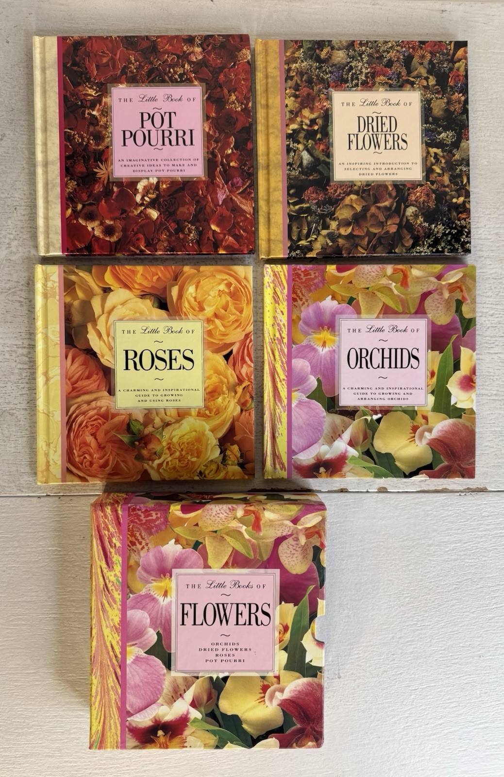 The Little Books of Flowers – David Squire (1993 HC Books w/Slipcase) LN Cond.