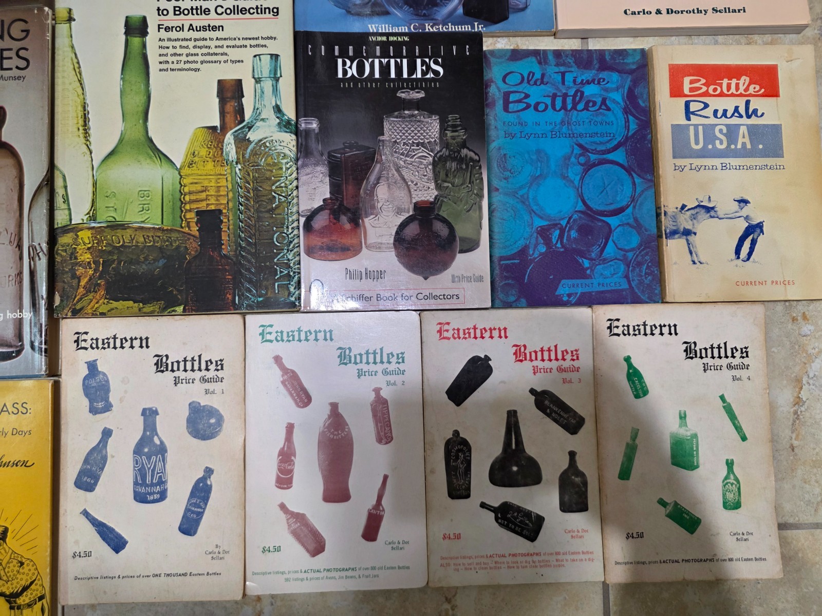 21 ANTIQUE BOTTLE BOOKS LOT- SALLARI, KETCHUM, AUSTEN, McKEARIN, MUNSEY, BLUMEN