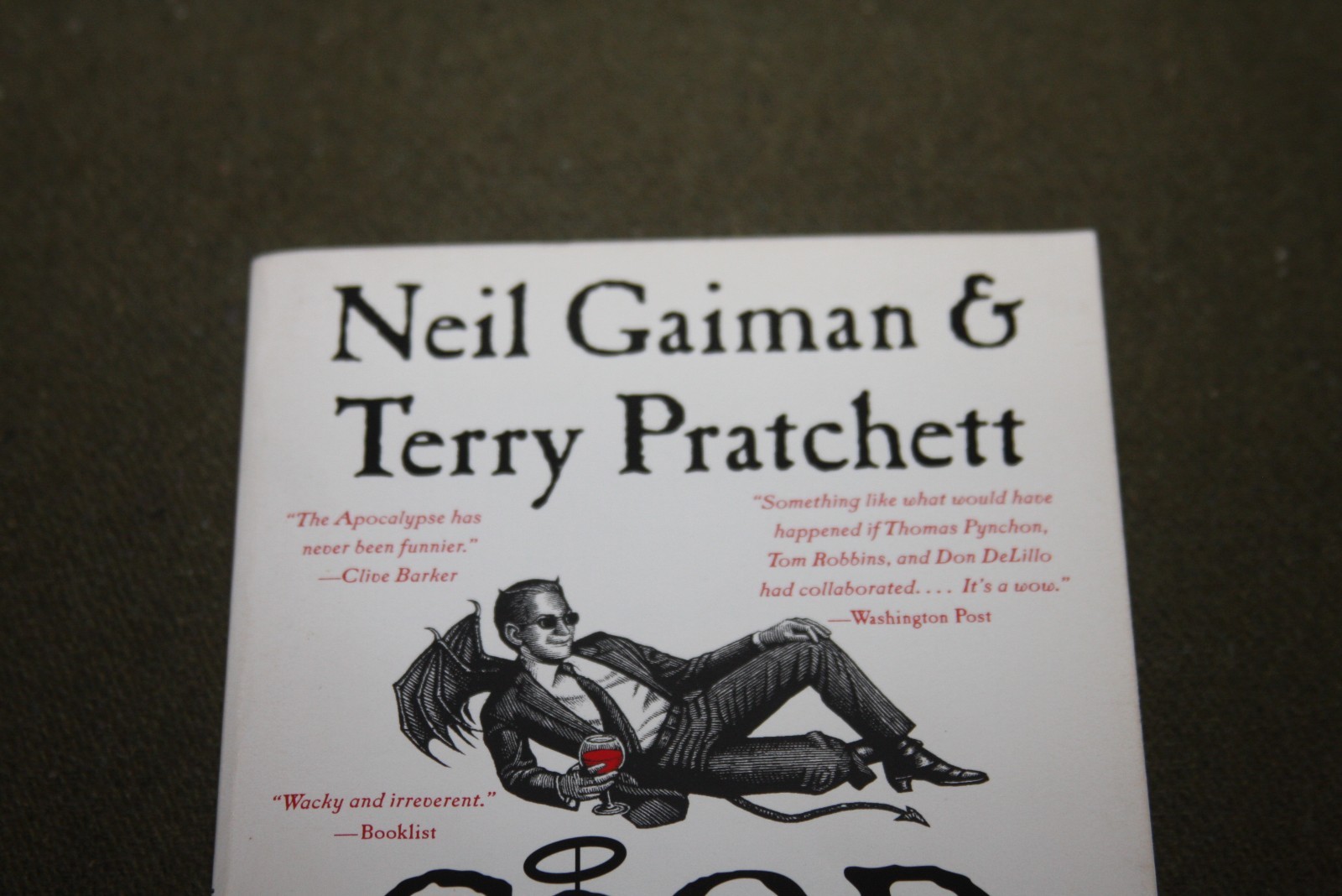 Good Omens by Neil Gaiman & Terry Pratchett 2007 TPB 10th Printing