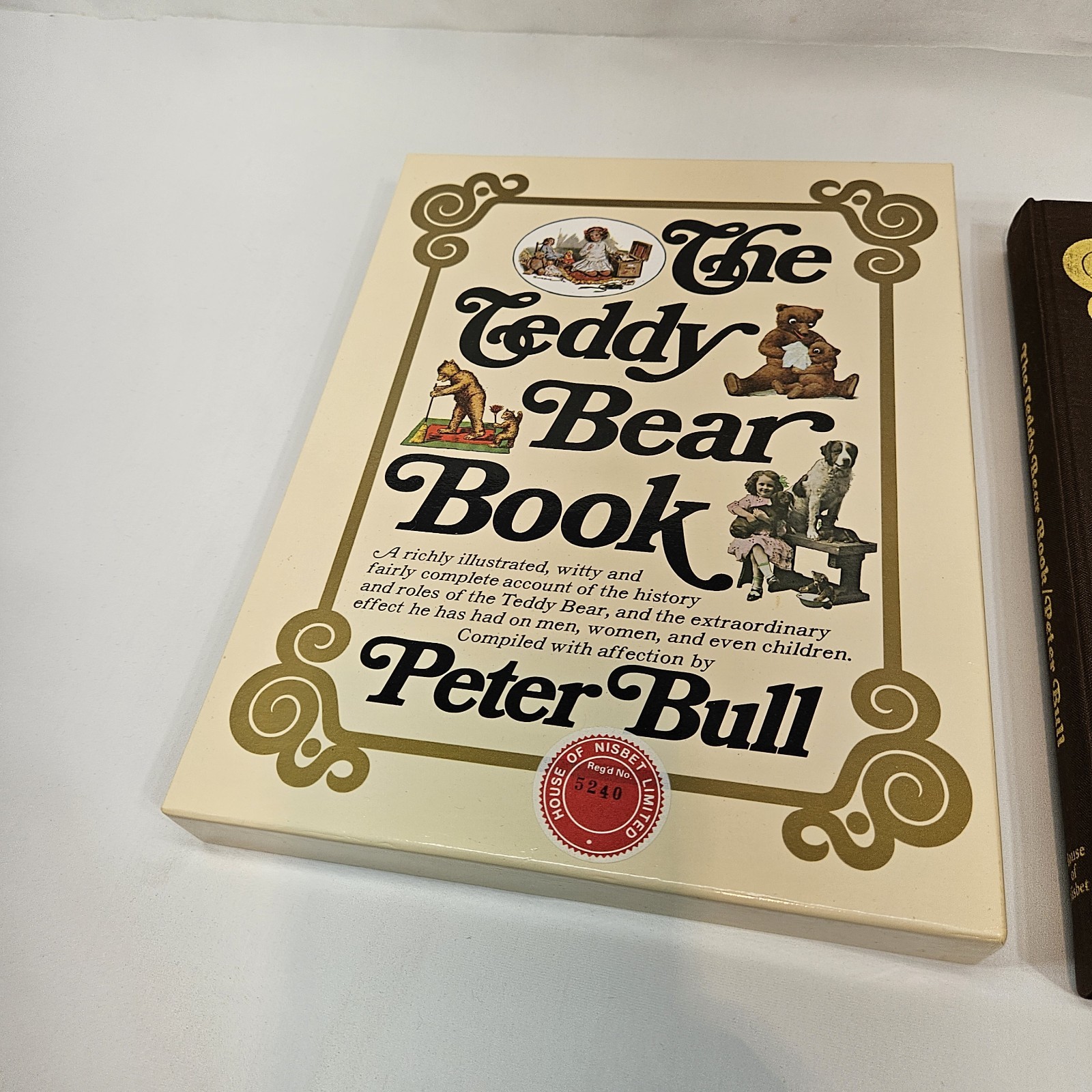 The Teddy Bear Book by Peter Bull (Signed limited edition) 5240/10,000