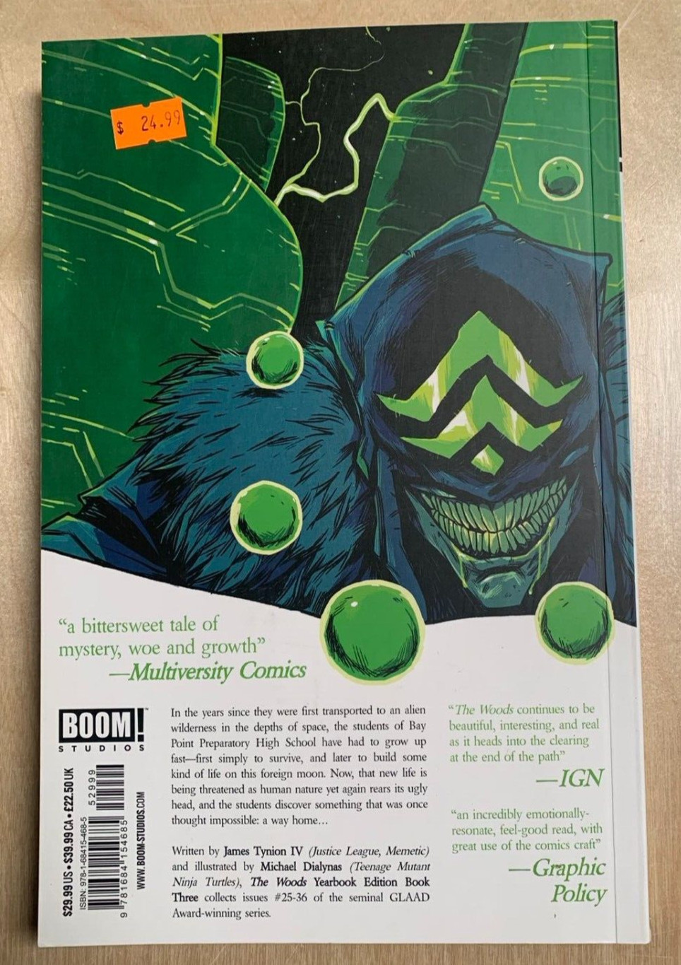 The Woods Yearbook Edition Book Three by James Tynion IV (English) Paperback