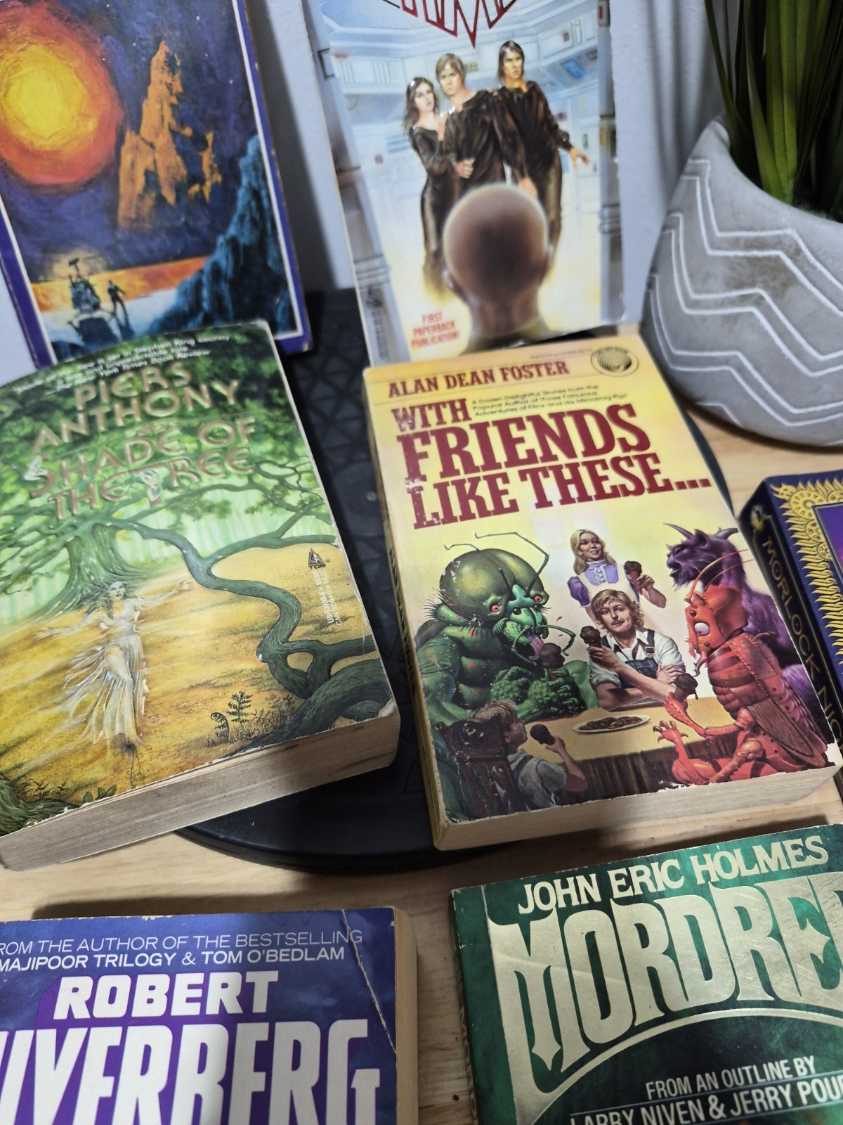 Lot Of 10 Sci Fi Paperback Books TITLES SEEN