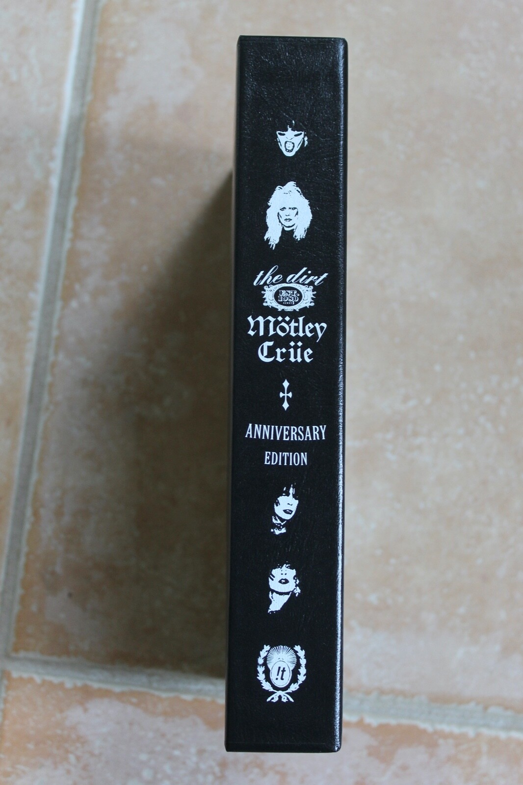 Nikki Sixx Signed Autographed Motley Crue The Dirt Book Anniversary Edition 1981