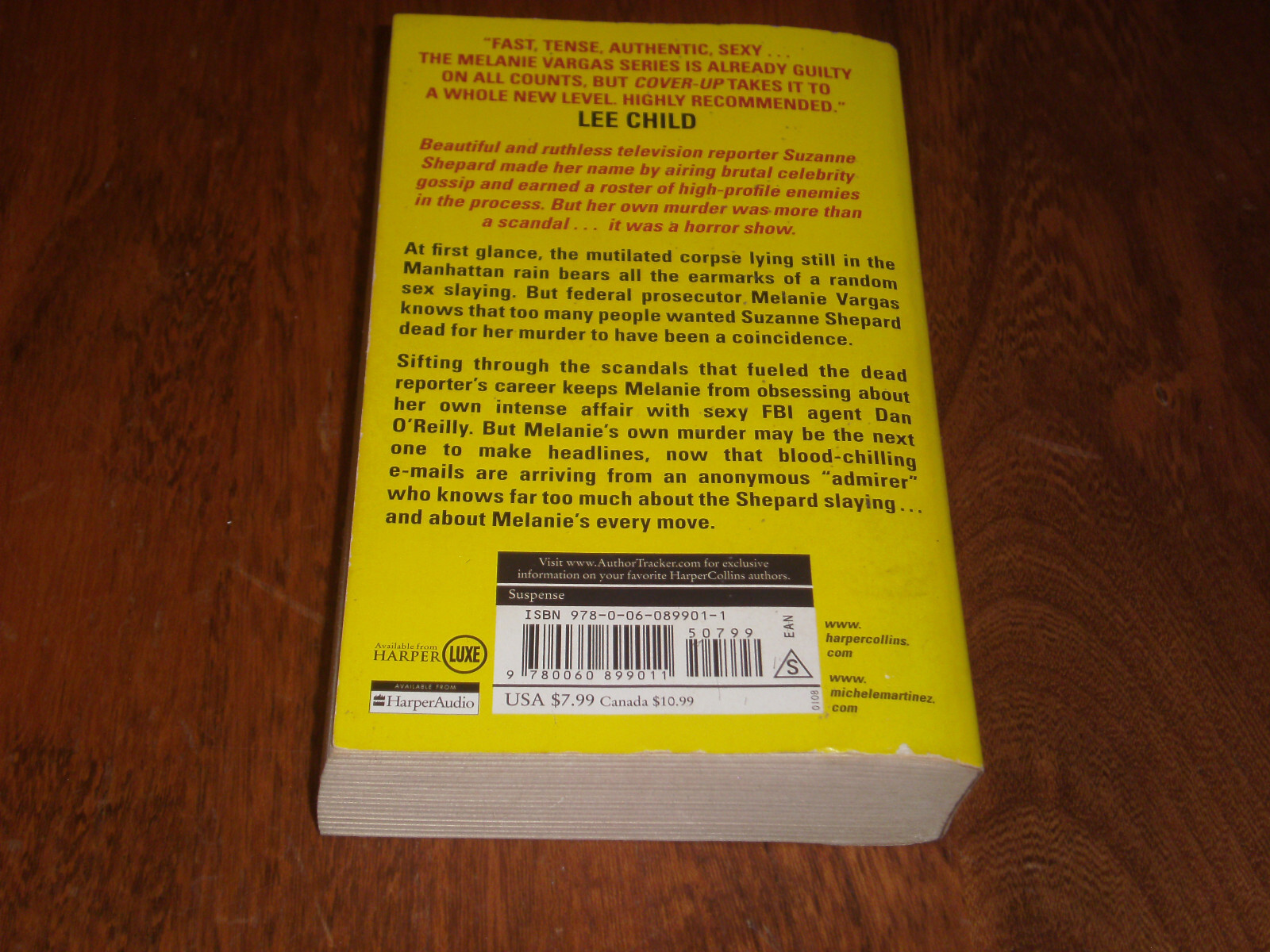 Cover-Up : A Novel of Suspense by Michele Martinez (2007) Paperback