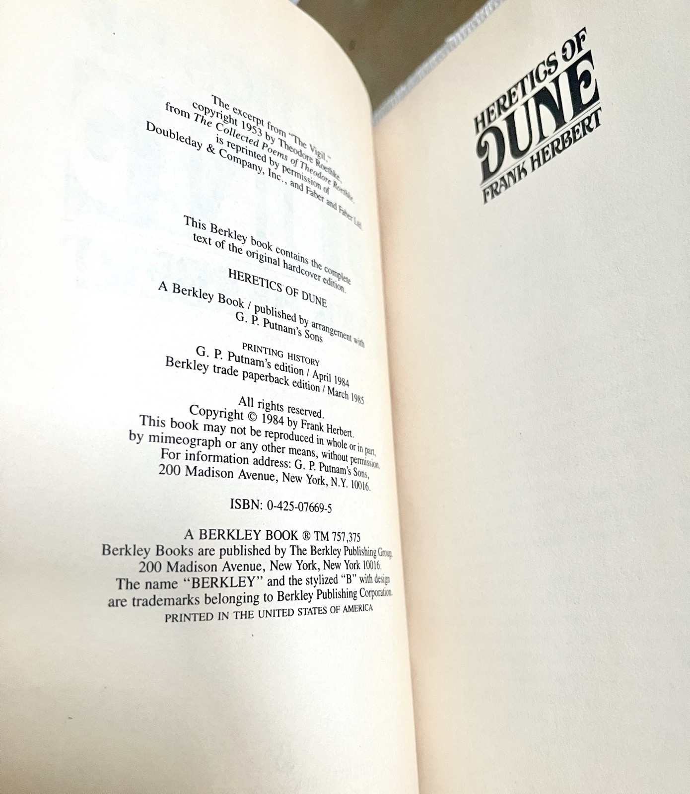 Frank Herbert Dune Series Lot of 5 Berkley 1984 Sci-Fi Paperbacks