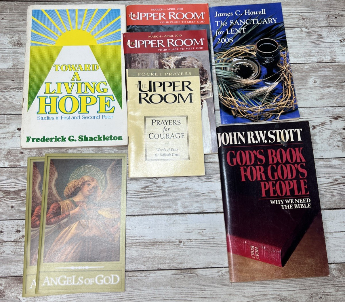 Lot of 36 Christian Bible Jesus Related Booklets/Pamplets Vintage 6lbs