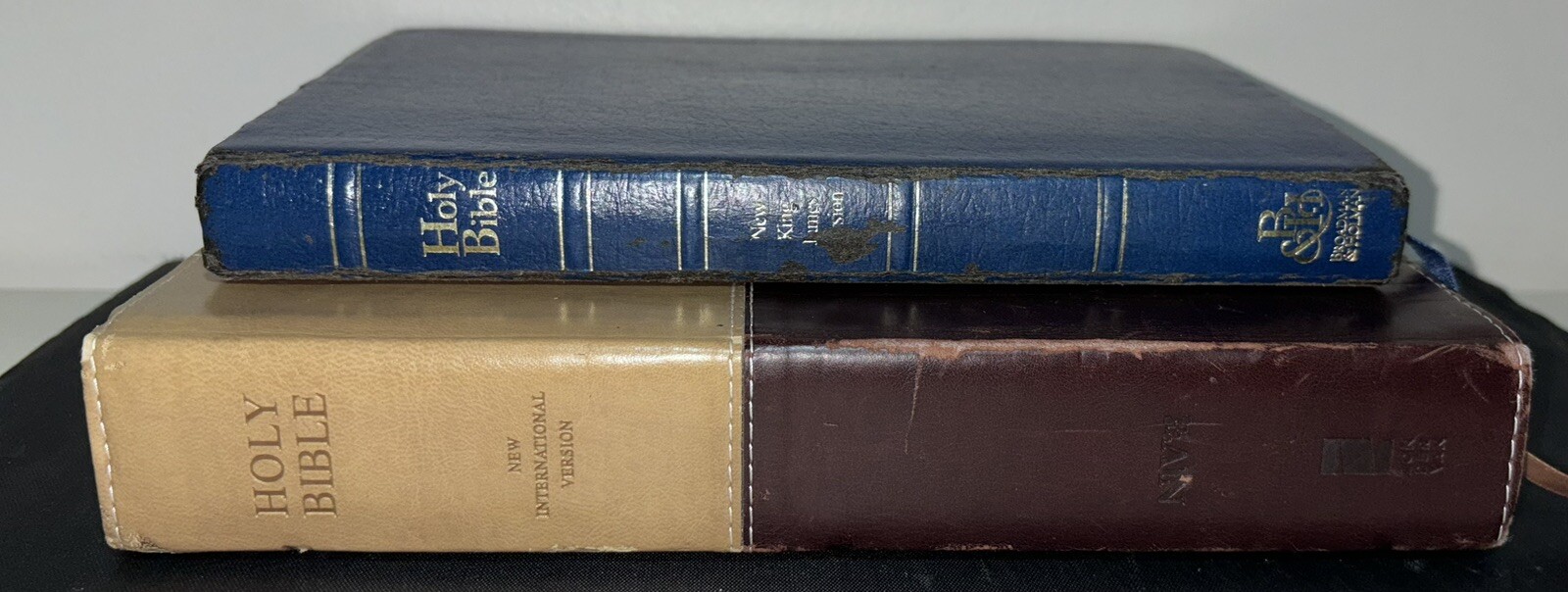 Holy Bibles New International Version NIV LeatherSoft Holy Bible. 2 Bibles Total