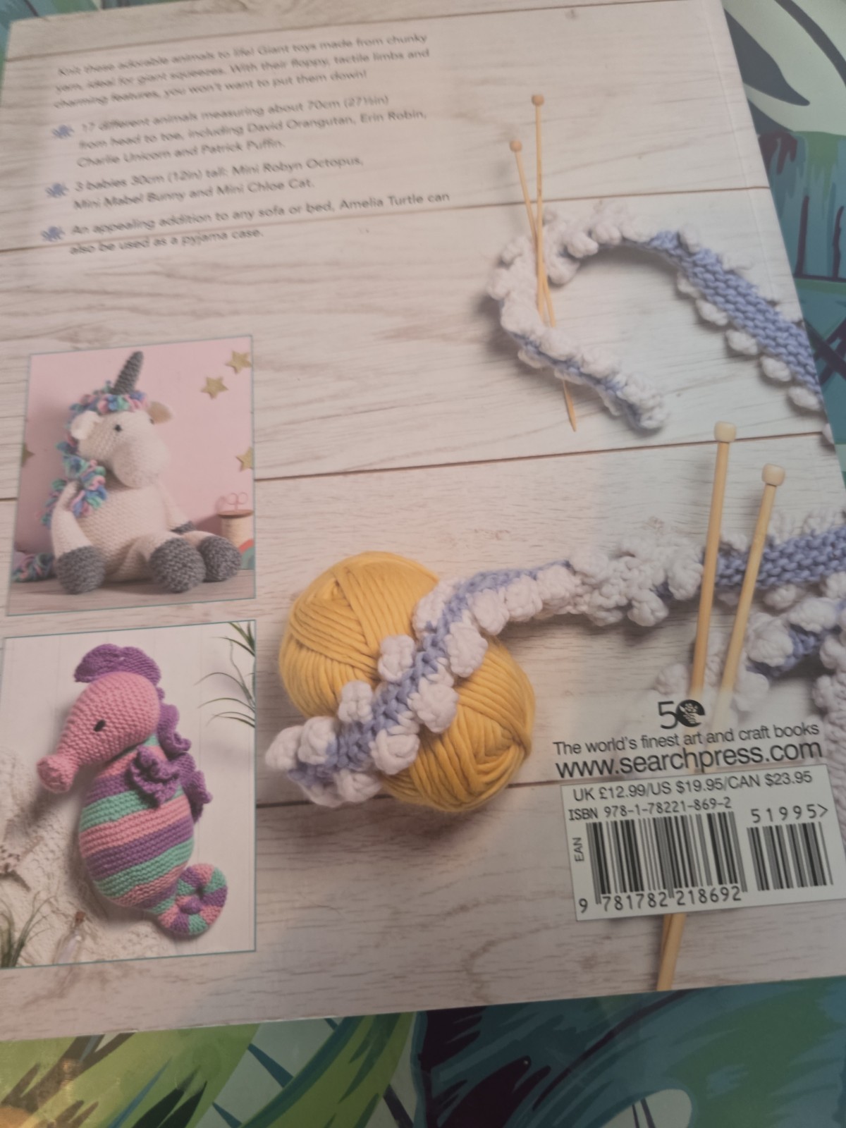 Robyn Octopus & Friends: 17 loveable animals to knit using chunky yarn