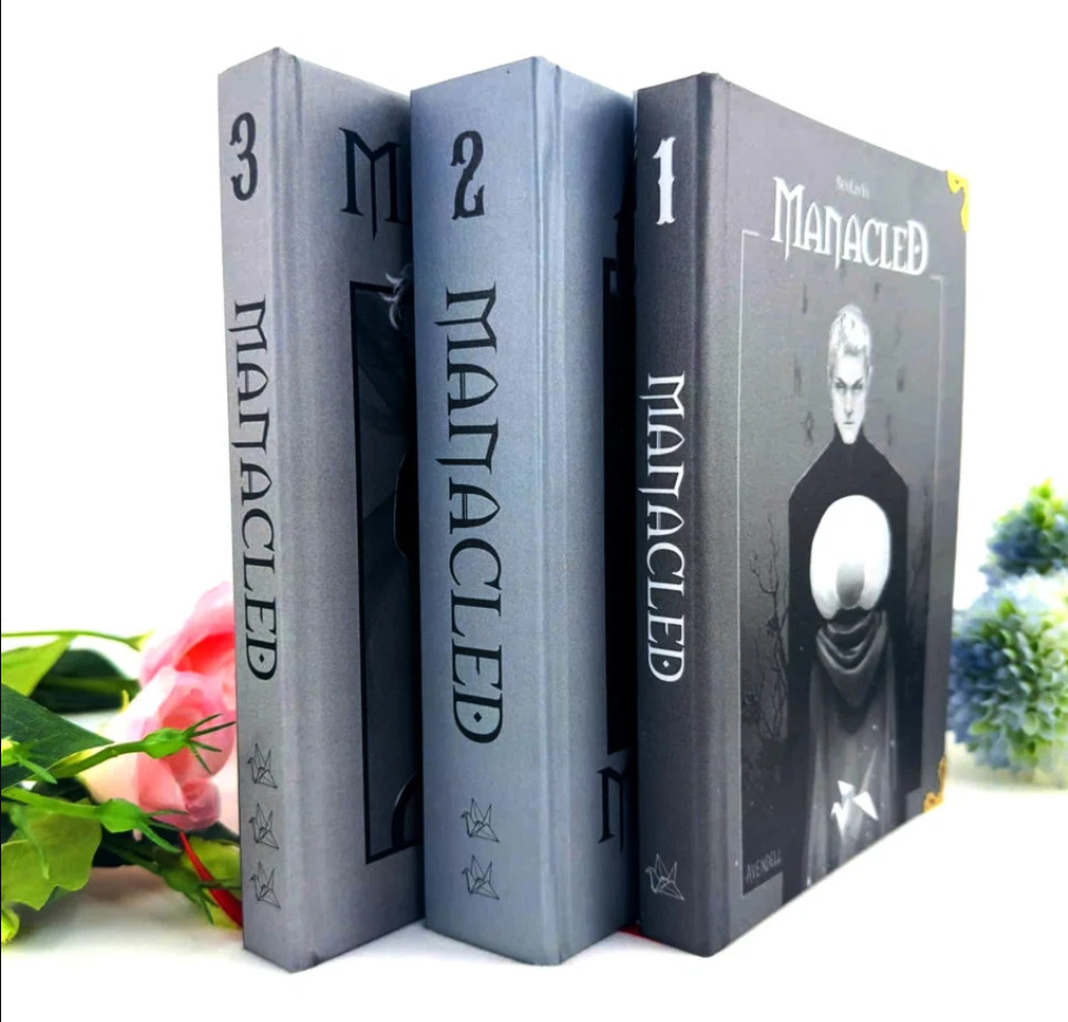 Manacle. Manacled Fanfic.Hardcover Full 3 Separate Volumes. Dramione