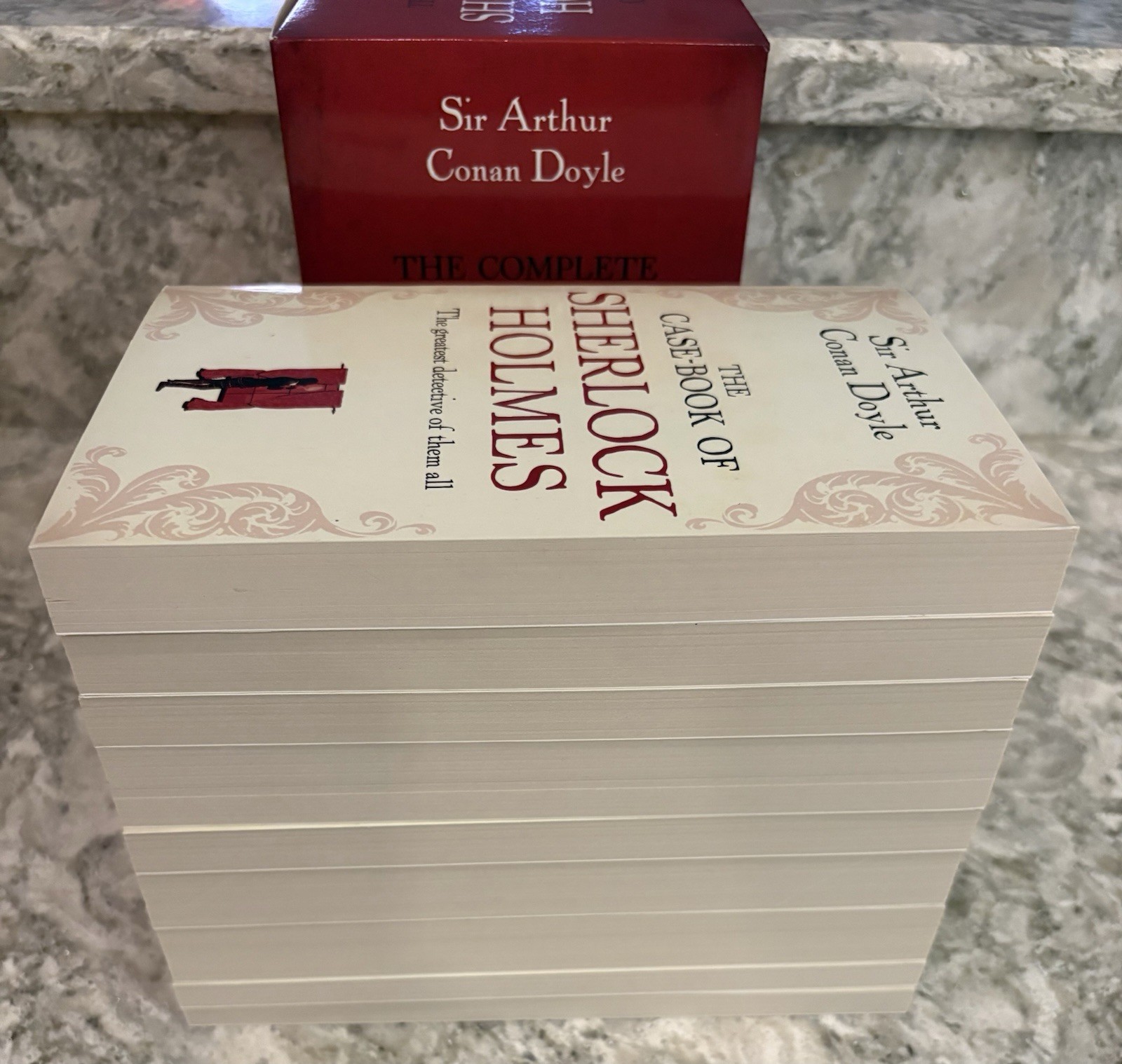 THE COMPLETE SHERLOCK HOLMES BOX SET (Sir Arthur Conan Doyle, 2021) PB