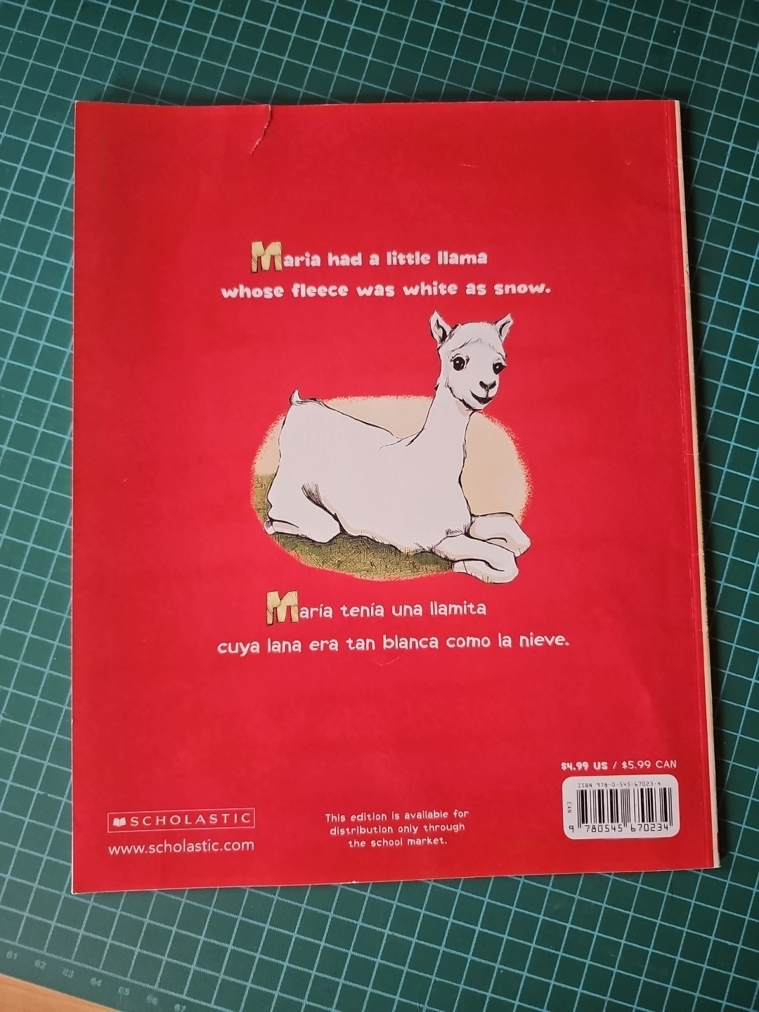 Maria Had a Little Llama by Maria Tenia (2014-08-01) – Paperback – VERY GOOD