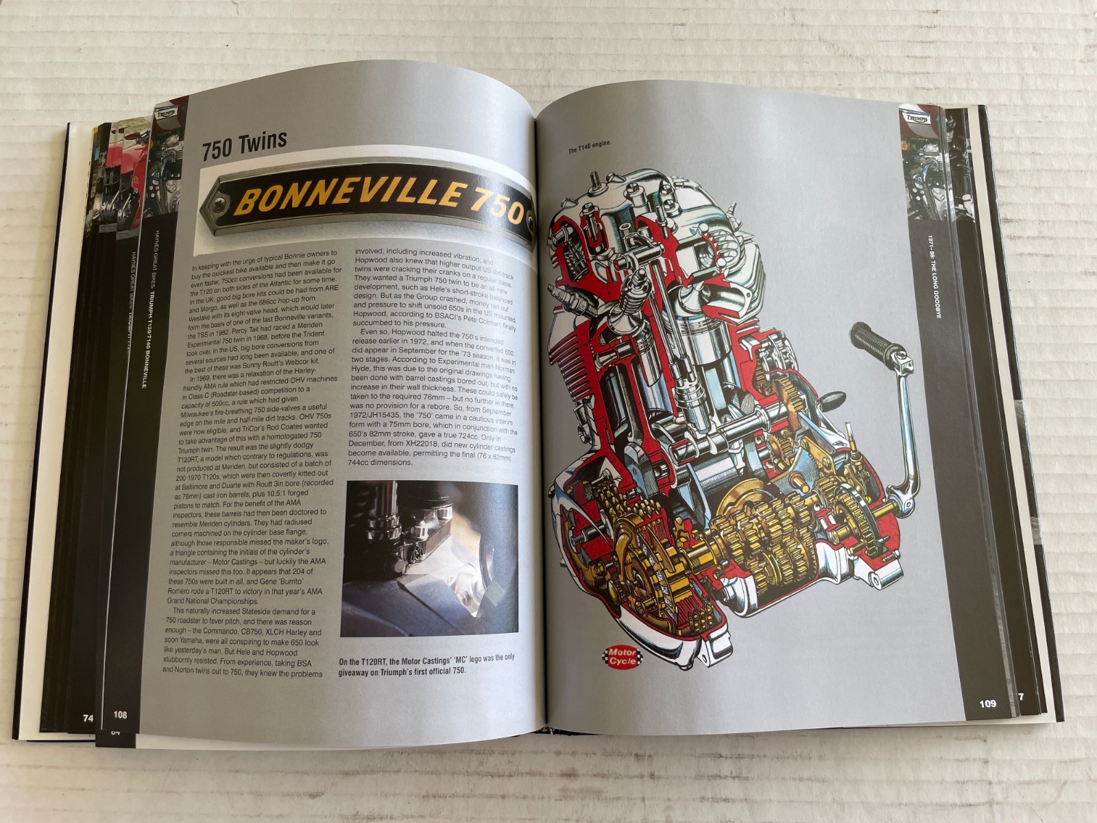 TRIUMPH BONNEVILLE: T120/T140 (HAYNES GREAT BIKES) By Steve Wilson & Hughie