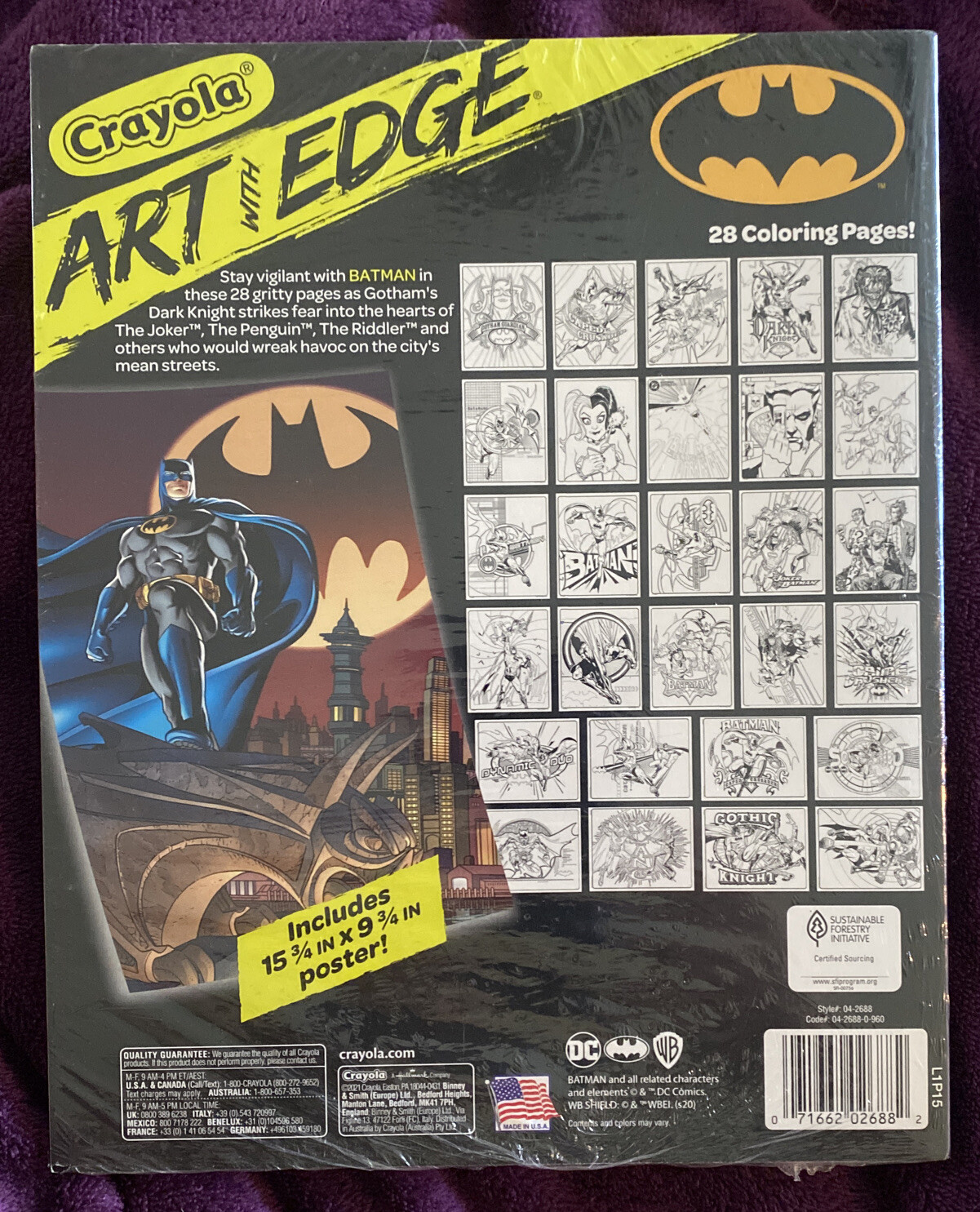 Crayola- Art With Edge -Batman Coloring Book- 28 Pages + Poster- New Sealed!