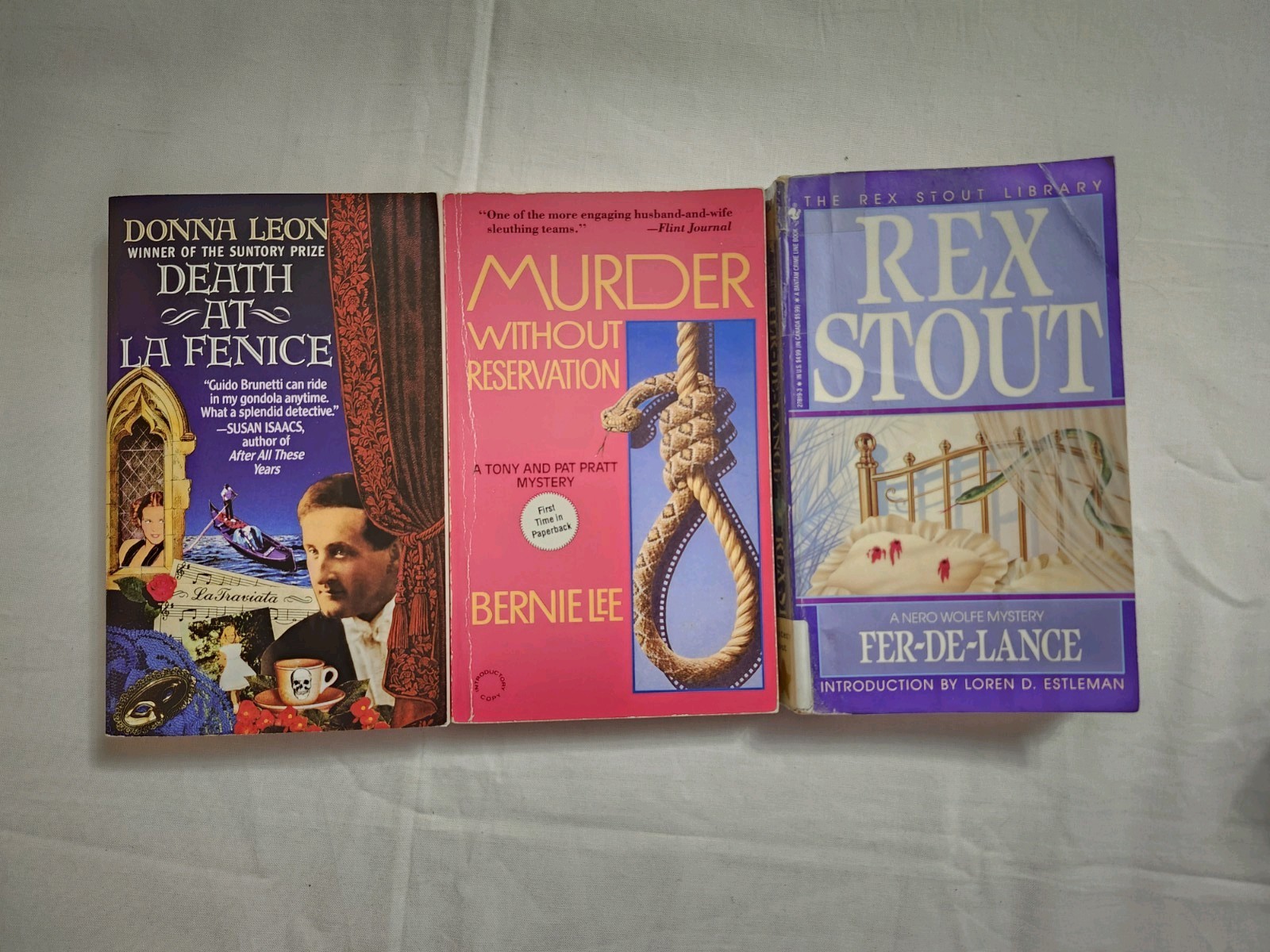 Lot of 20 Mysteries Thrillers – Paperback Books – Mixed Authors -FREE SHIP #5