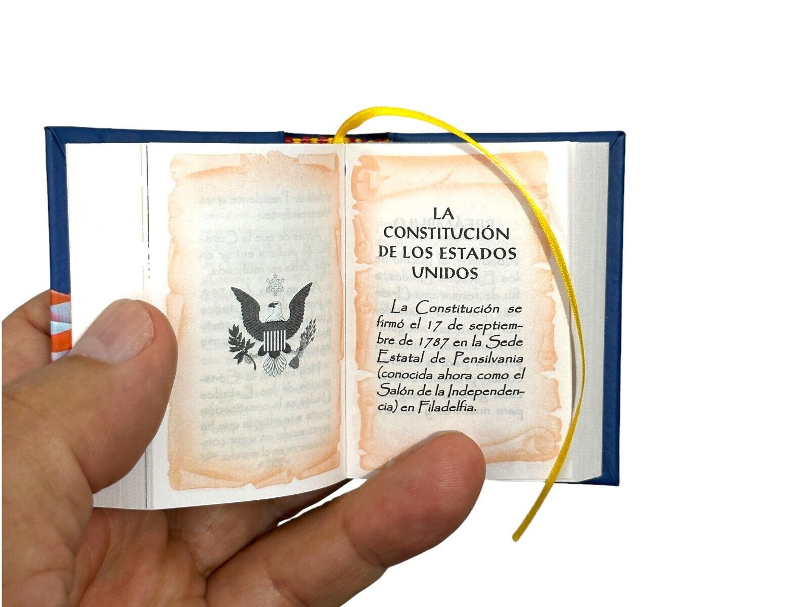 The Constitution of the United States mini book 2.50″ H in English and Spanish