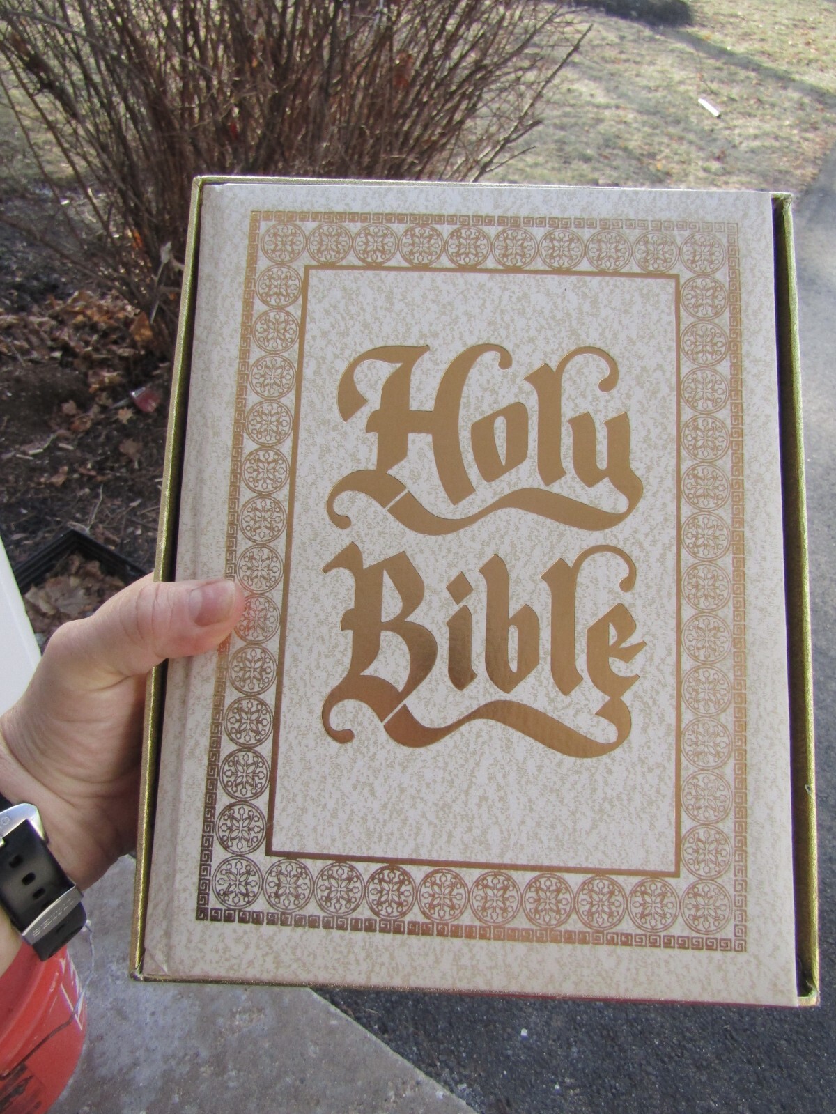 Holy Bible Family Altar Edition King James Version White HC with box