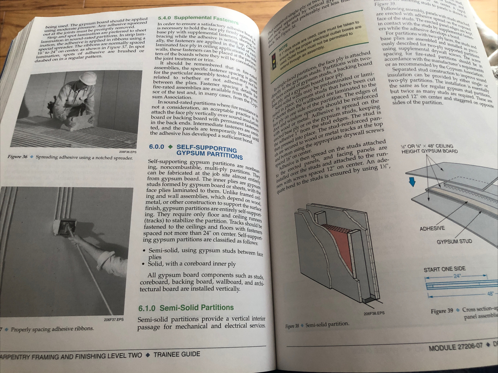 Carpentry Framing and Finishing, Level 2: Trainee Guide – Paperback – VERY GOOD