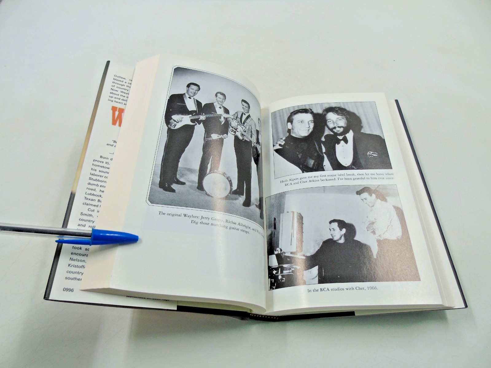 Vintage WAYLON AN AUTOBIOGRAPHY by Waylon Jennings w/Lenny Kaye 1st Print 1996