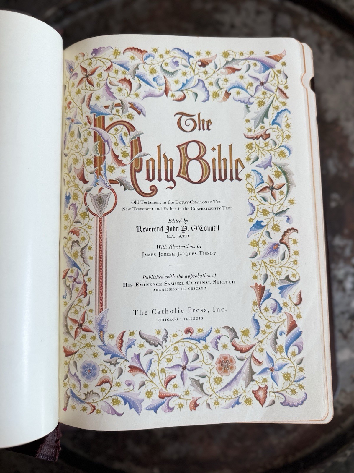 The Holy Bible The Catholic Press Holy Family Edition 1950