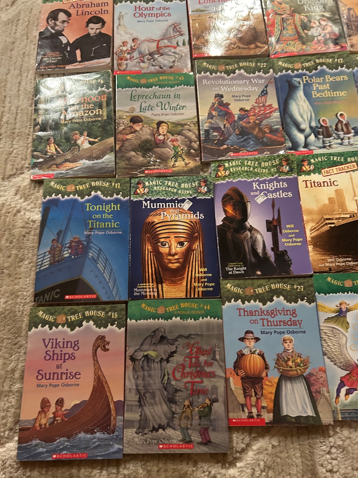 Lot of 27 Magic Tree House Series books Pilgrims Christmas Ghost Mary Osbourne