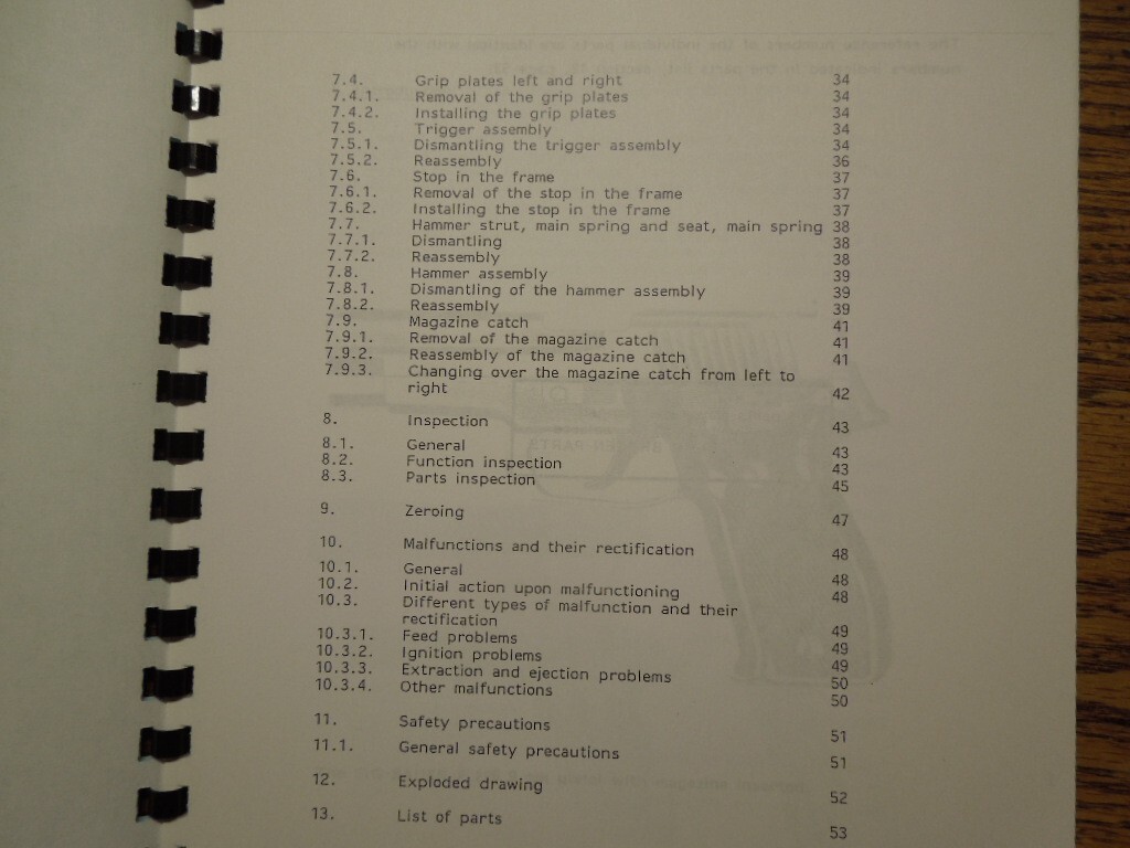 Sig Sauer P226 Armourers Instruction 8 1/2″ by 11″ Spiral Bound Book 53 Pages