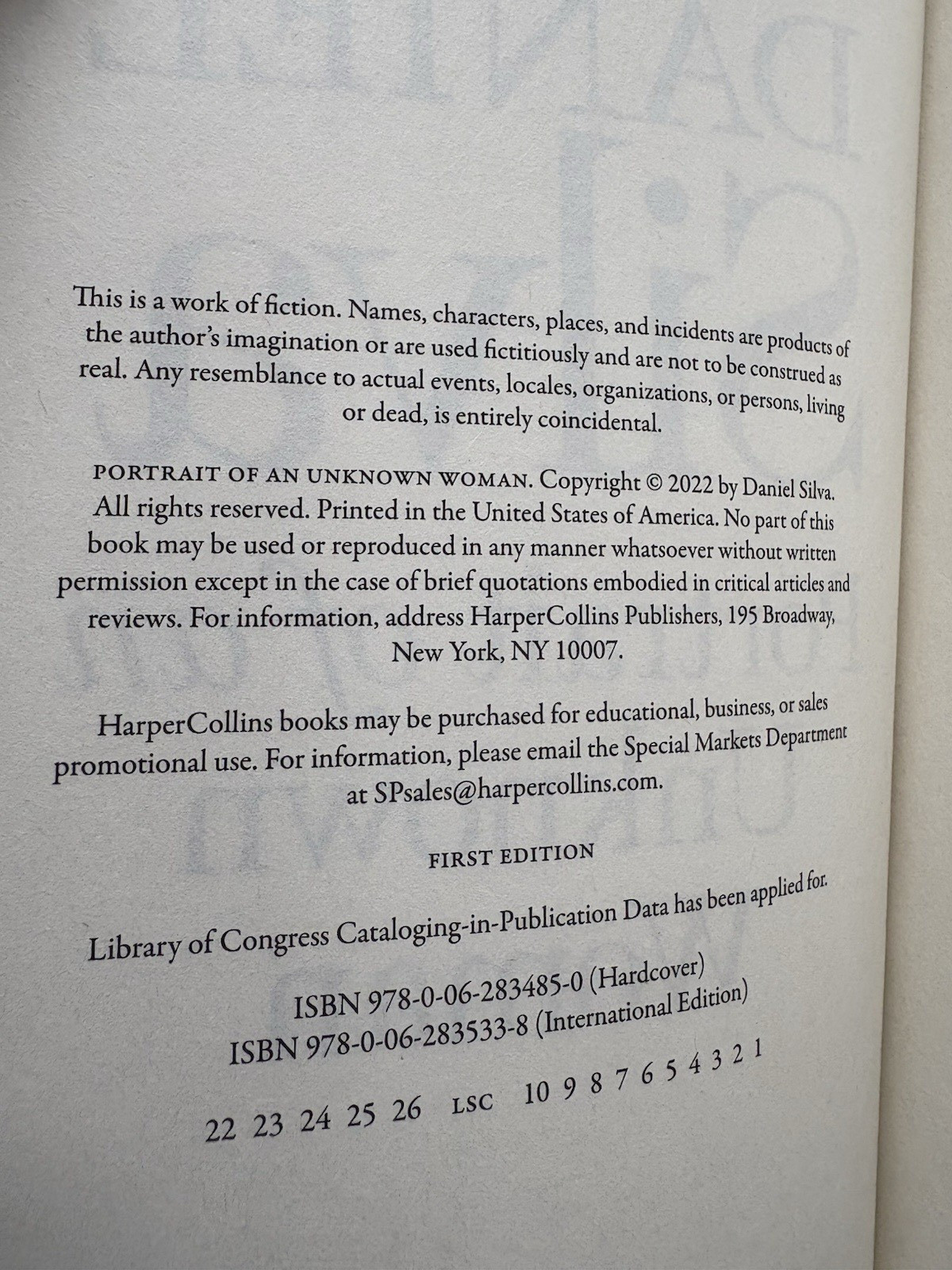 Portrait of an Unknown Woman: A Novel – HC DJ Silva, Daniel – VERY GOOD First Ed