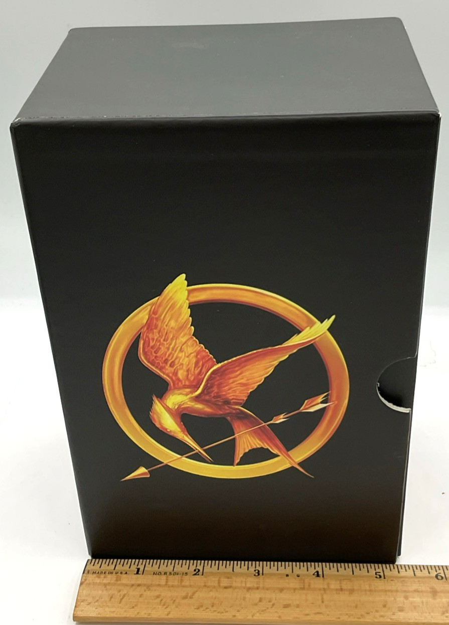 The Hunger Games Trilogy Scholastic Boxed Set Slipcase Suzanne Collins