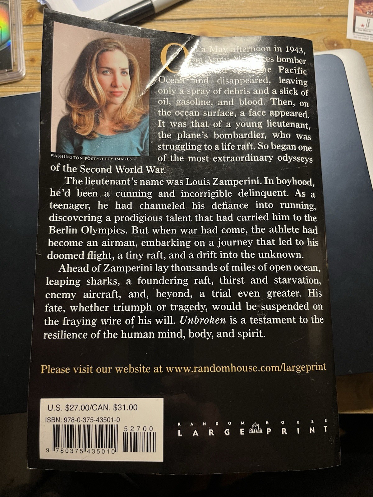 unbroken laura hillenbrand 2010 Paperback Large Print