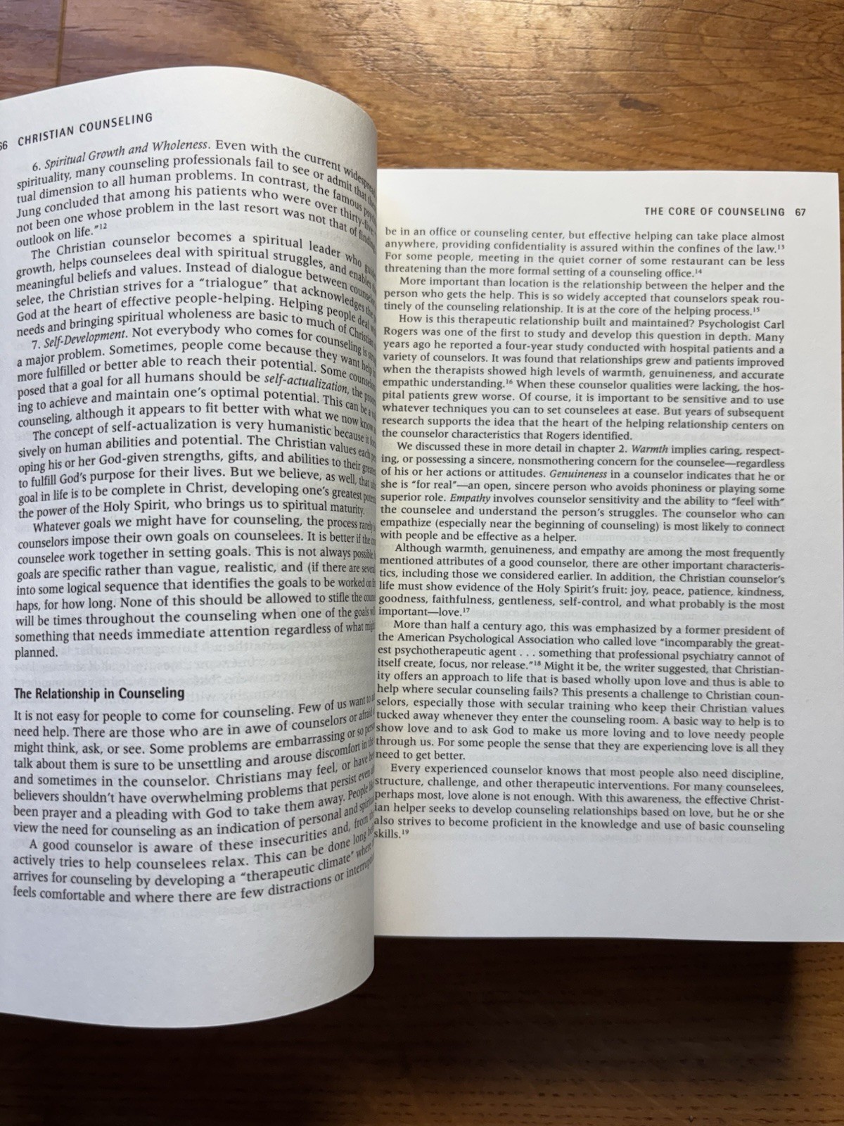 Christian Counseling : A Comprehensive Guide by Gary R. Collins (2007)