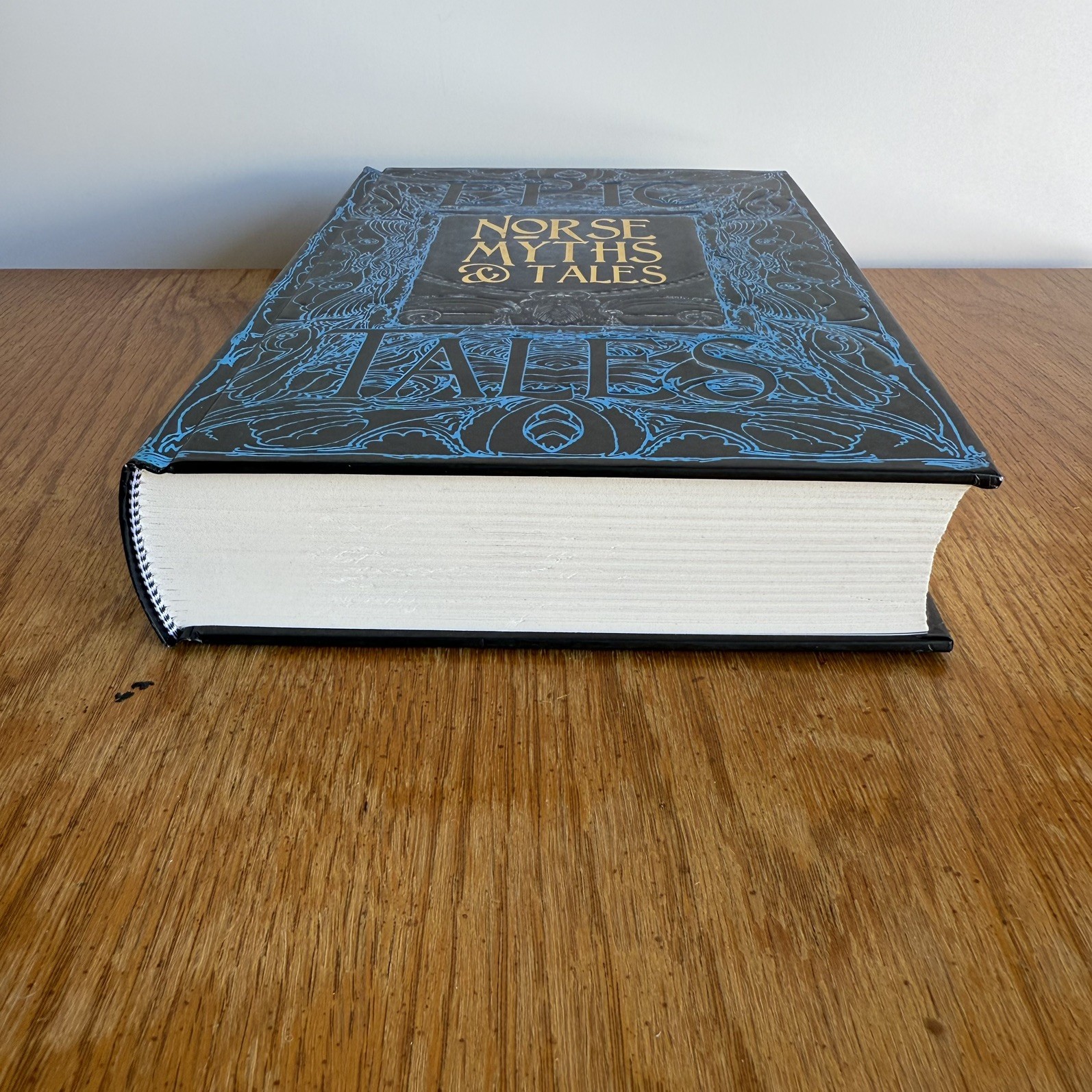 Lot of 5 Hardcover Collector Books The Iliad Odyssey Grimm’s H.P. Lovecraft