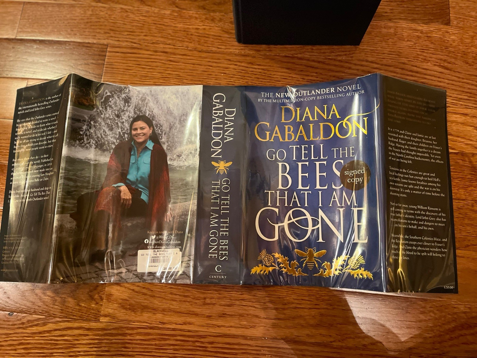 Diana Gabaldon Flat Signed Go Tell The Bees That I Am Gone – Outlander Book 9 UK