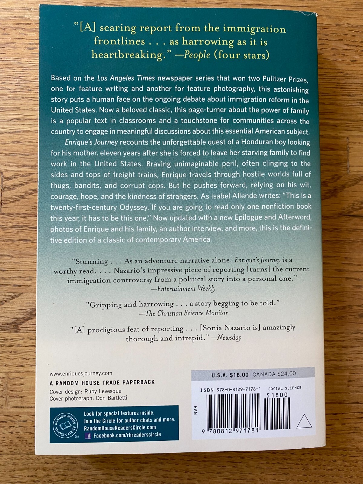 BRAND NEW Enrique’s Journey (boy’s odyssey reunite w/mother) by Sonia Nazario