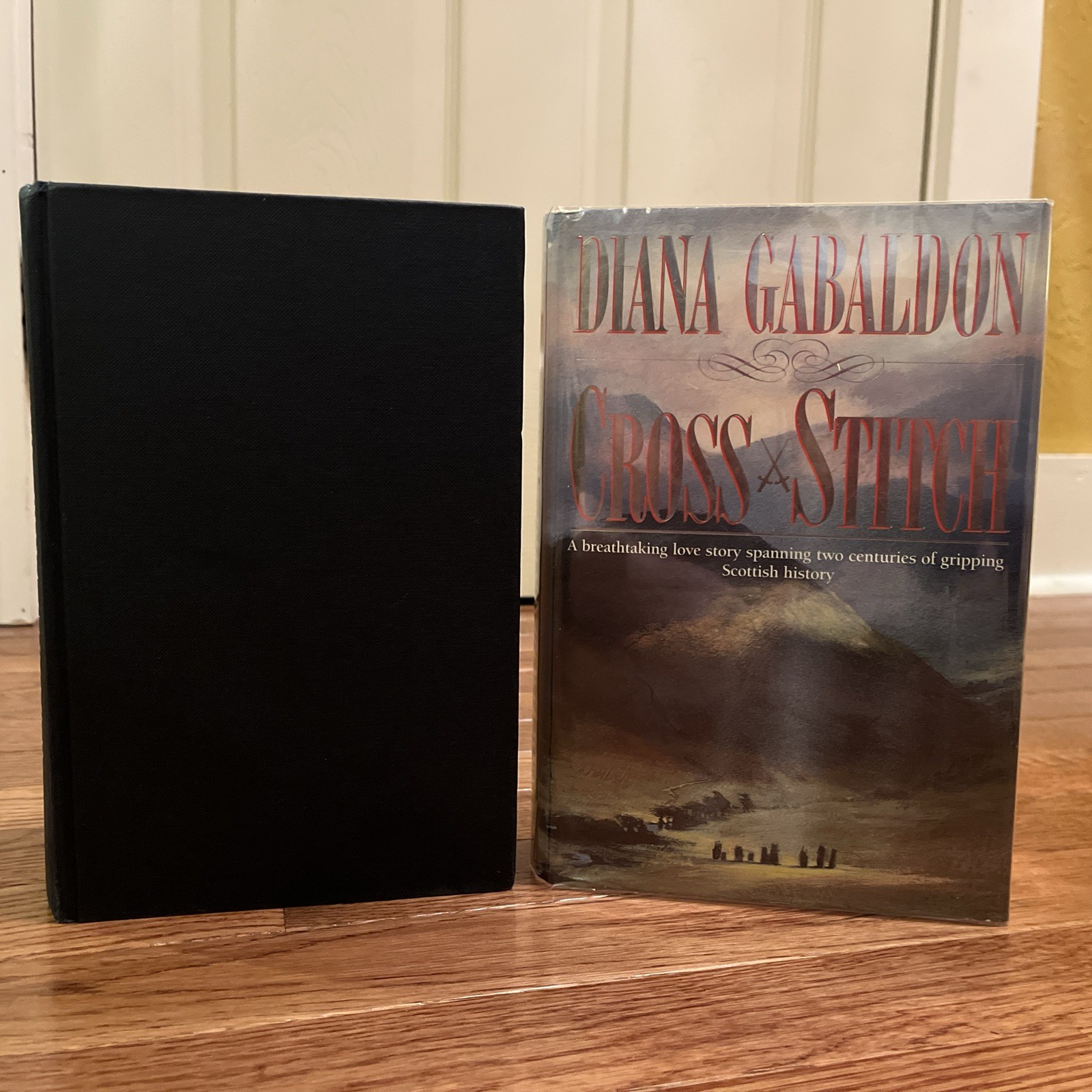 Diana Gabaldon Flat Signed Cross Stitch 1 of 2000 (Outlander Book One, 1991 UK)