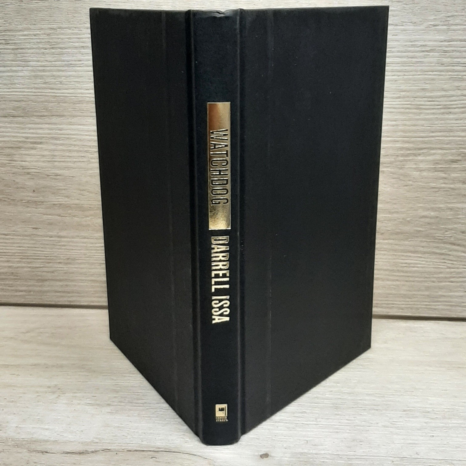 Watchdog Darrell Issa 2016 First Edition Signed Political Science Center Street
