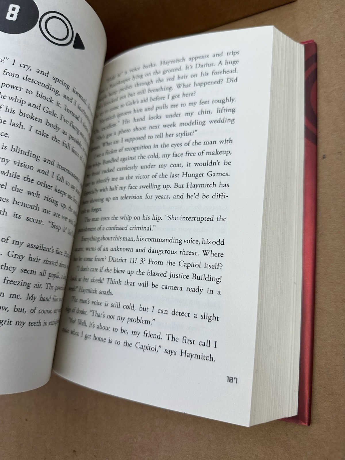 Catching Fire by Suzanne Collins 1st Edition 2009 Hardcover Dust Jacket