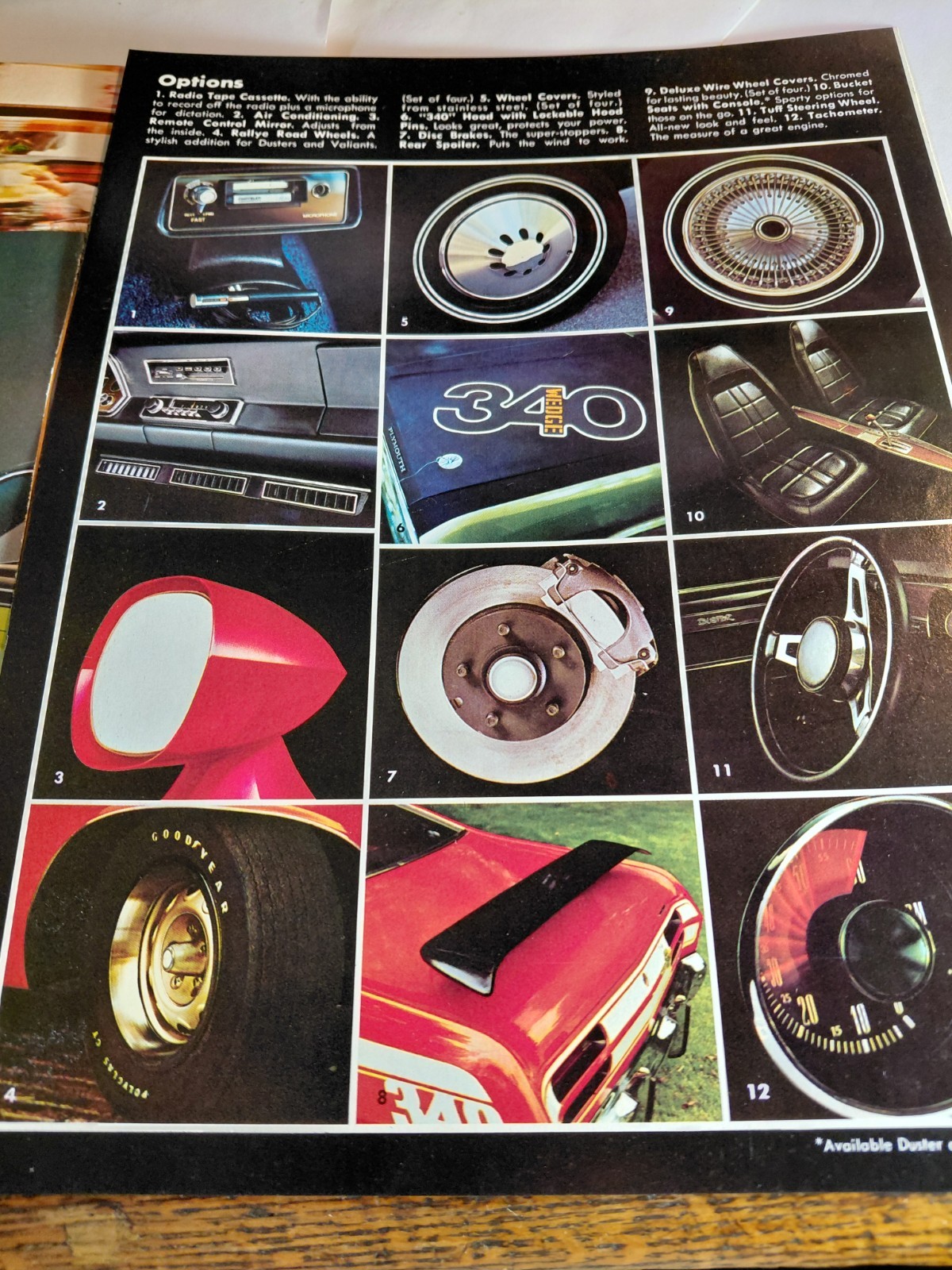 1971 Plymouth Duster & Valiant brochure. Excellent. 10 pages.