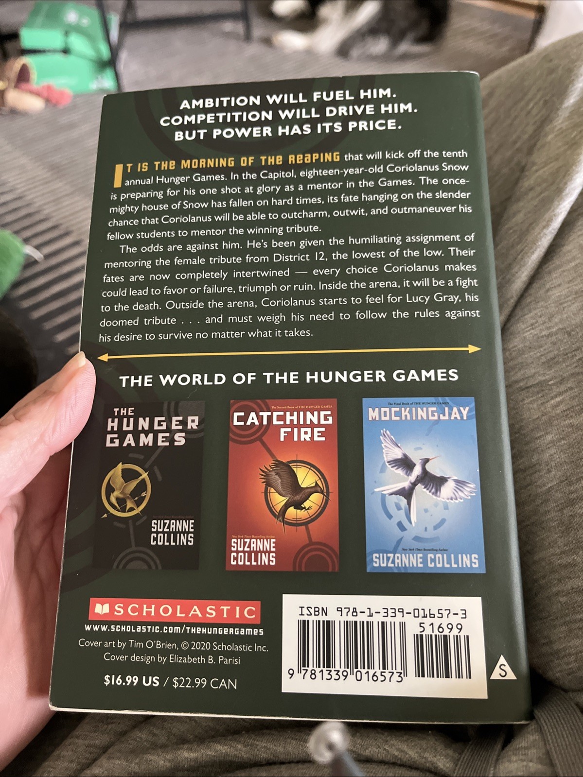Ballad of Songbirds and Snakes (a Hunger Games Novel) by Suzanne Collins