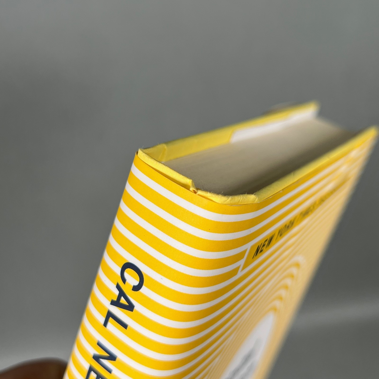 Digital Minimalism: Choosing a Focused – Hardcover, by Newport Cal – VERY GOOD
