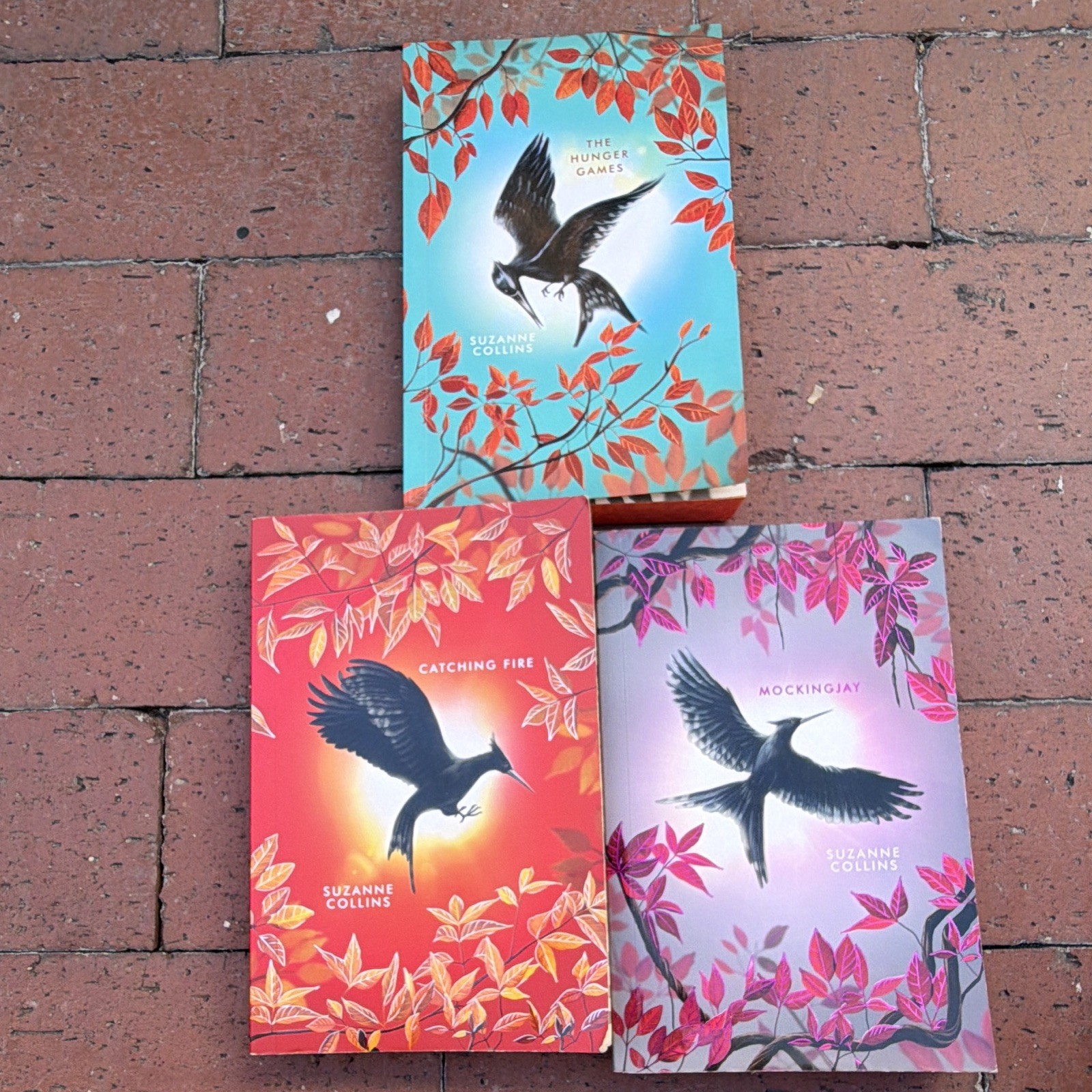 Suzanne Collins The Hunger Games Trilogy Box Set (Catching Fire, Mockingjay)