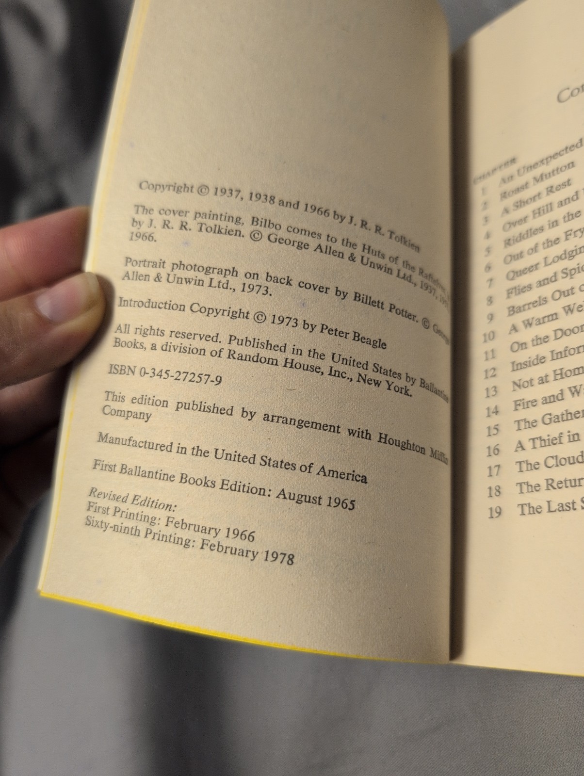 Lord of the Rings Gold Box Set: J. R. Tolkien. Vol. 1-4 Ballentine Books. 1978