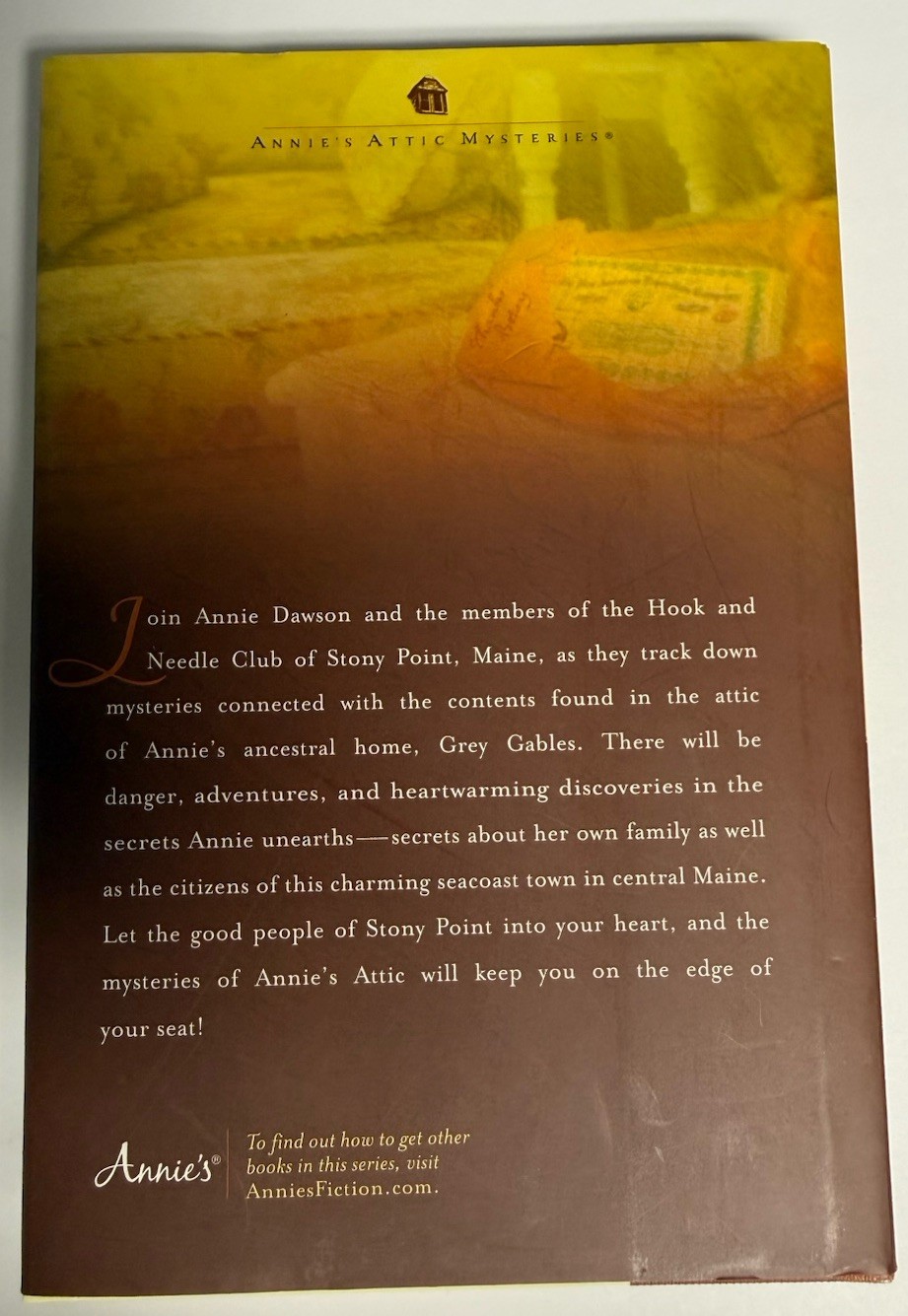 The Package Sharon Dunn 2015 Annie’s Attic Mysteries Hardcover Novel